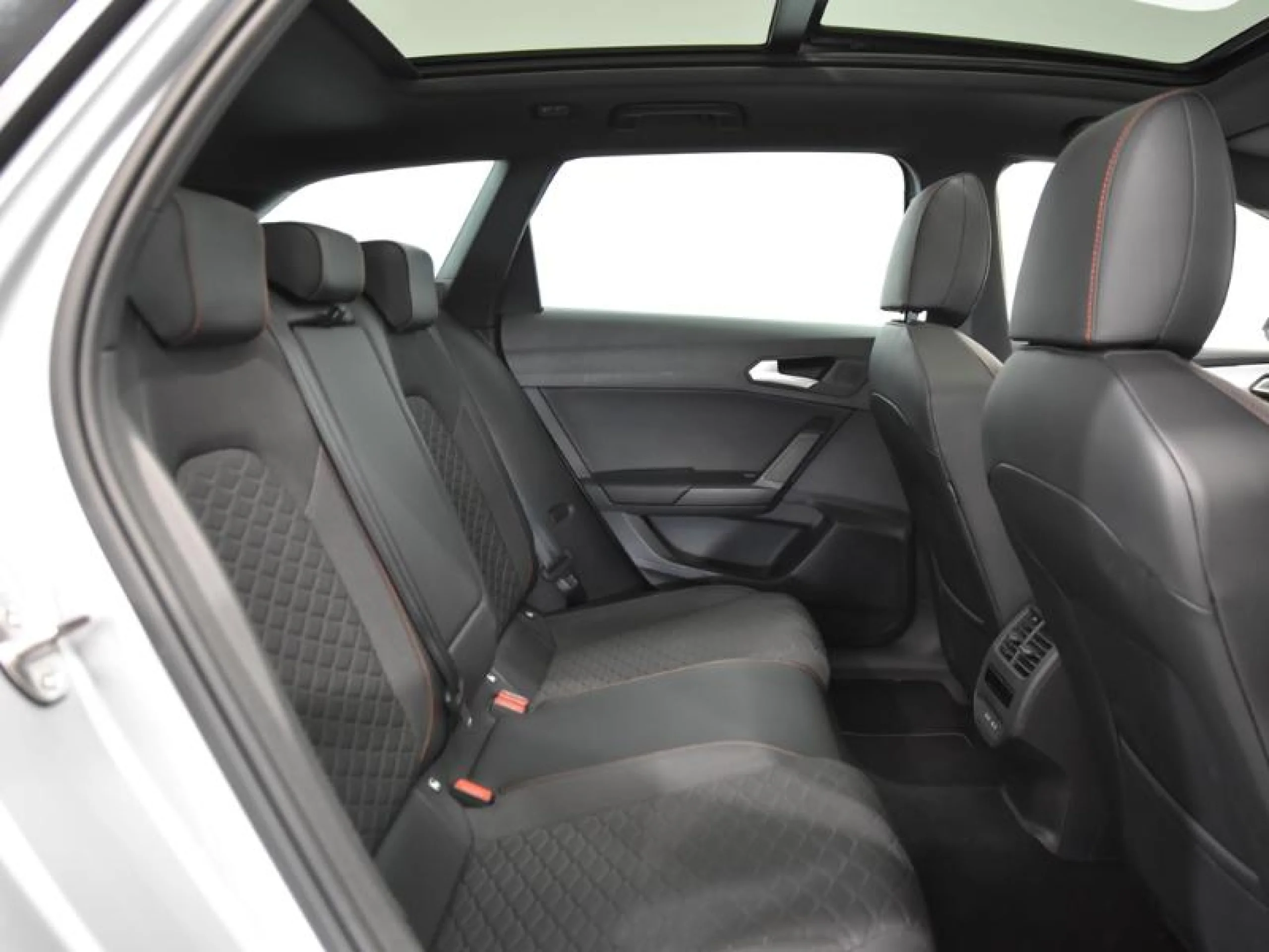 SEAT LEON 2.0 TDI 110KW S&S FR GO XL - Foto 6