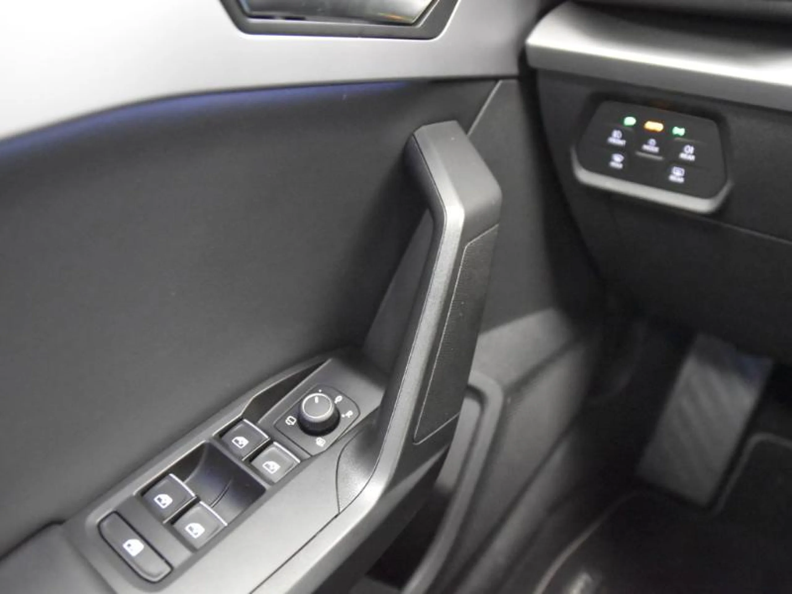 SEAT LEON 2.0 TDI 110KW S&S FR GO XL - Foto 17