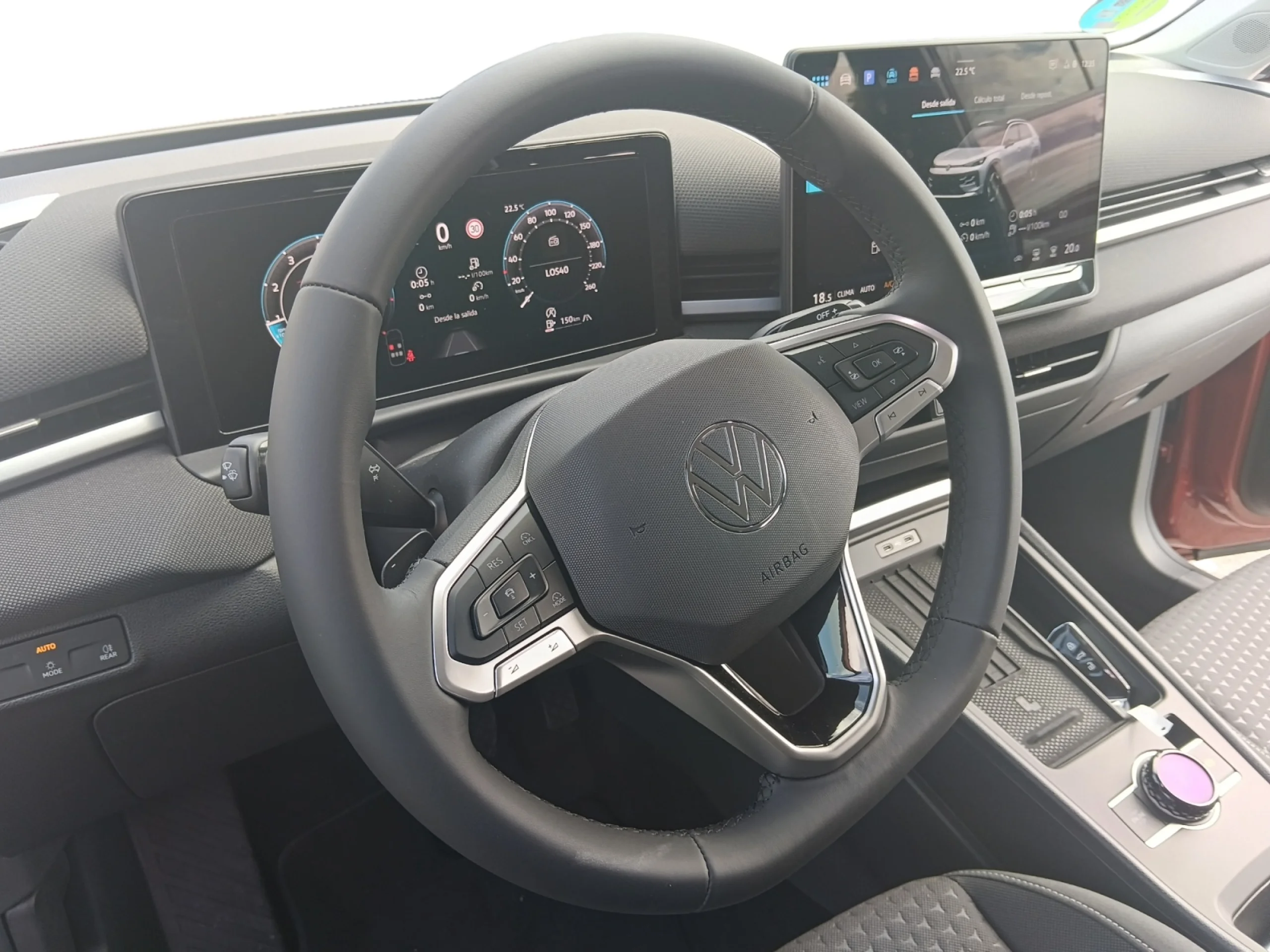 VOLKSWAGEN T ROC T ROC MÁS  1.5 ETSI 85 KW (116 CV)  AUTOMÁTICO DSG 7 VEL. - Foto 9