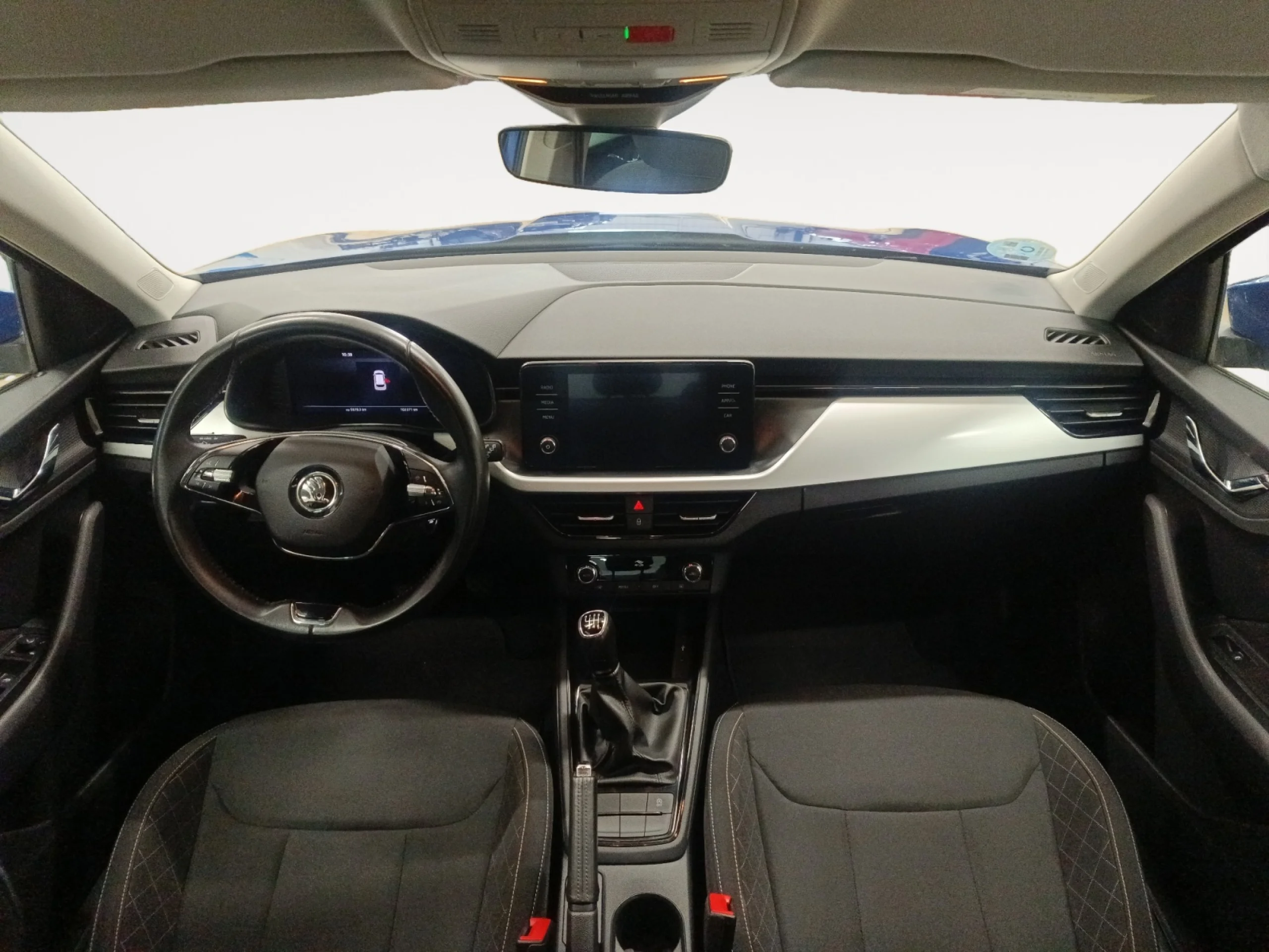 SKODA KAMIQ 1.0 TSI 81KW (110CV) AMBITION - Foto 4