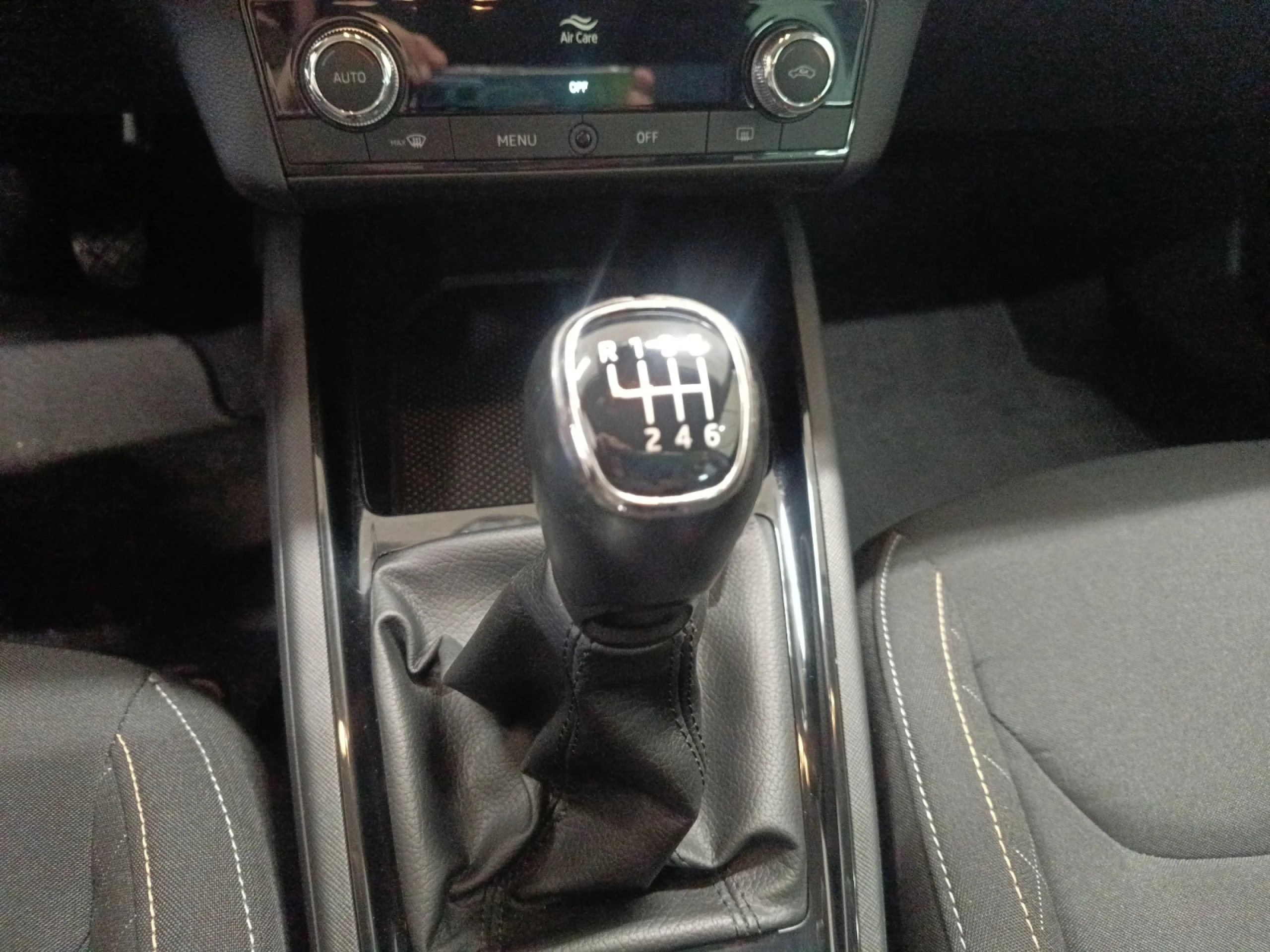 SKODA KAMIQ 1.0 TSI 81KW (110CV) AMBITION - Foto 10