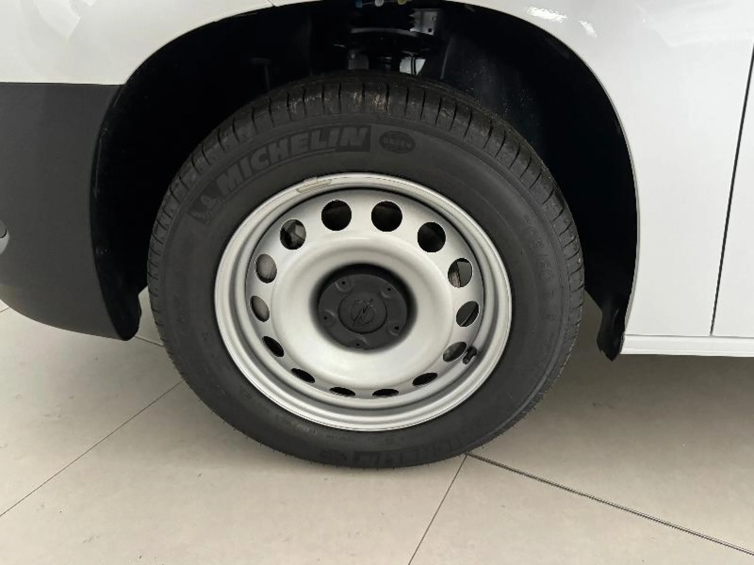 OPEL COMBO CARGO L 1000KG DIESEL 1.5 100HP S&S MT E - Foto 11