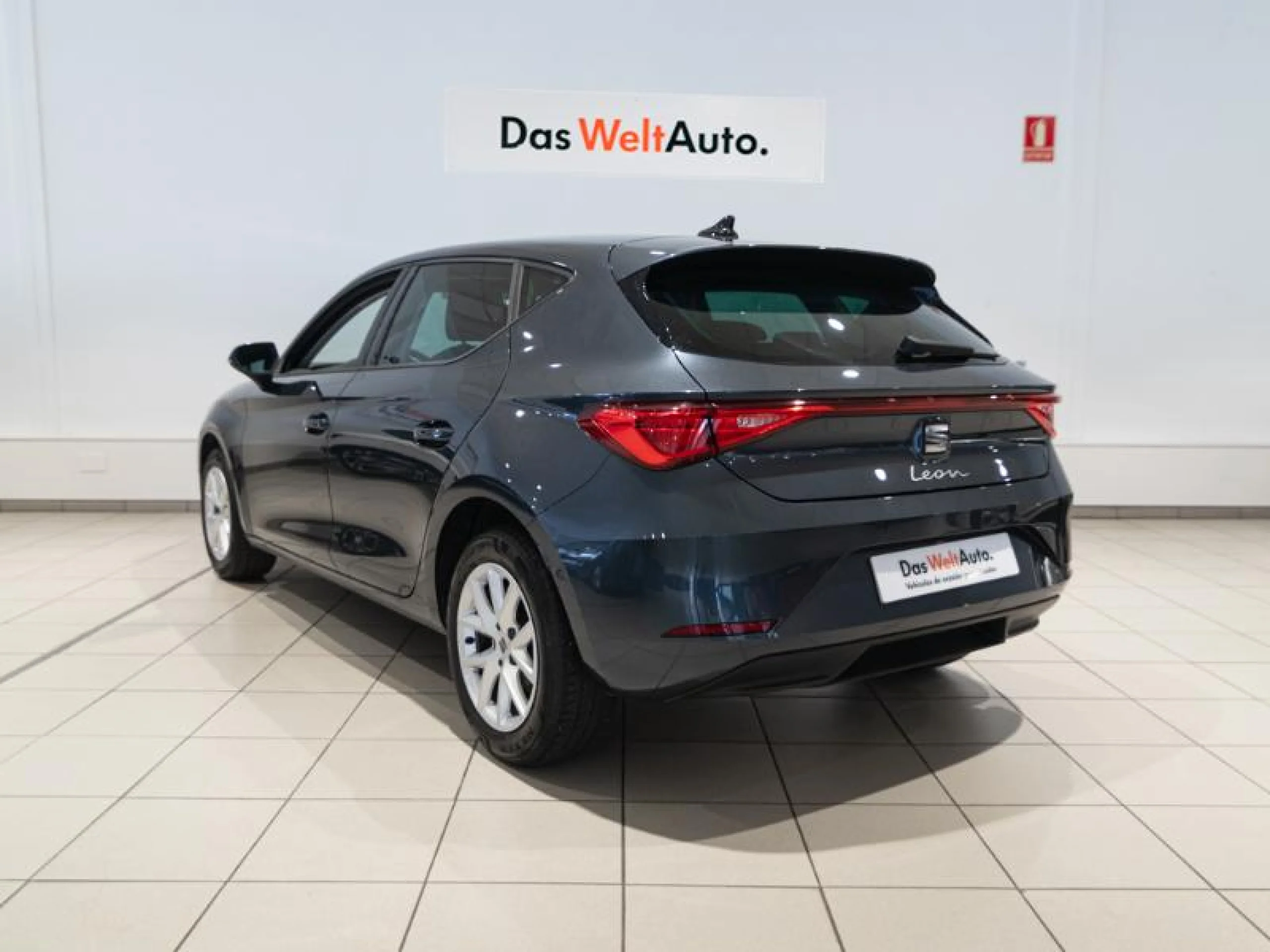 SEAT LEON 1.5 TSI 96KW S&S STYLE - Foto 2
