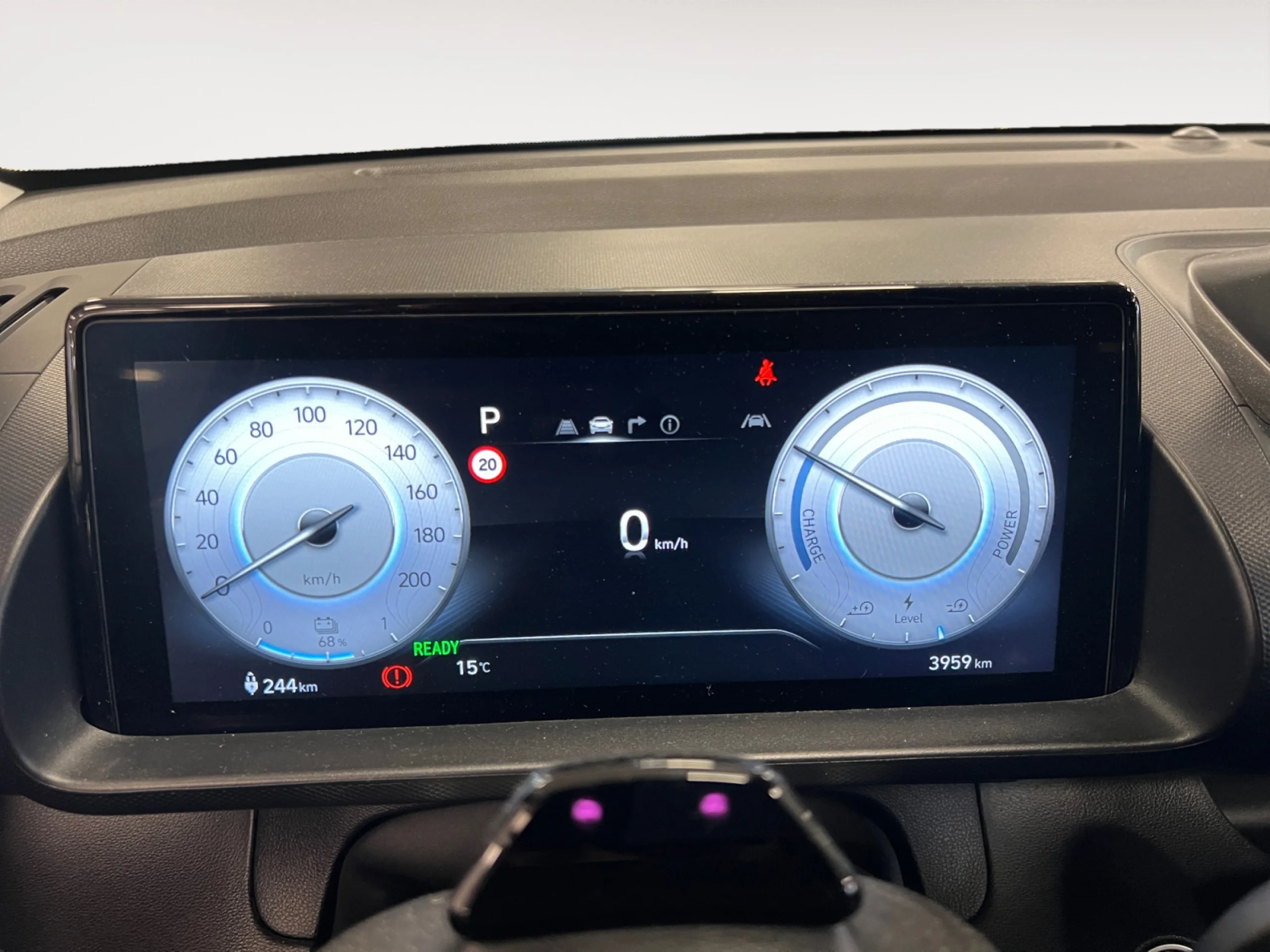 HYUNDAI INSTER 49KWH 85KW (115CV) MAXX - Foto 6