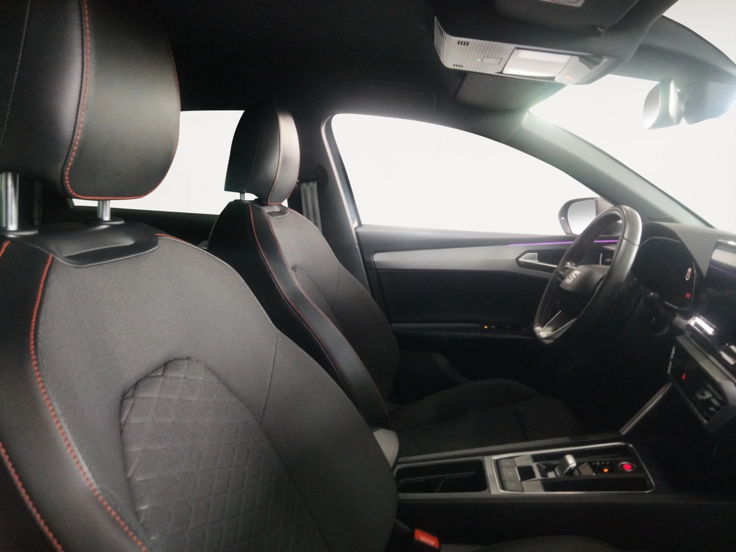 SEAT LEON SP 2.0 TDI 110KW DSG S&S FR - Foto 3