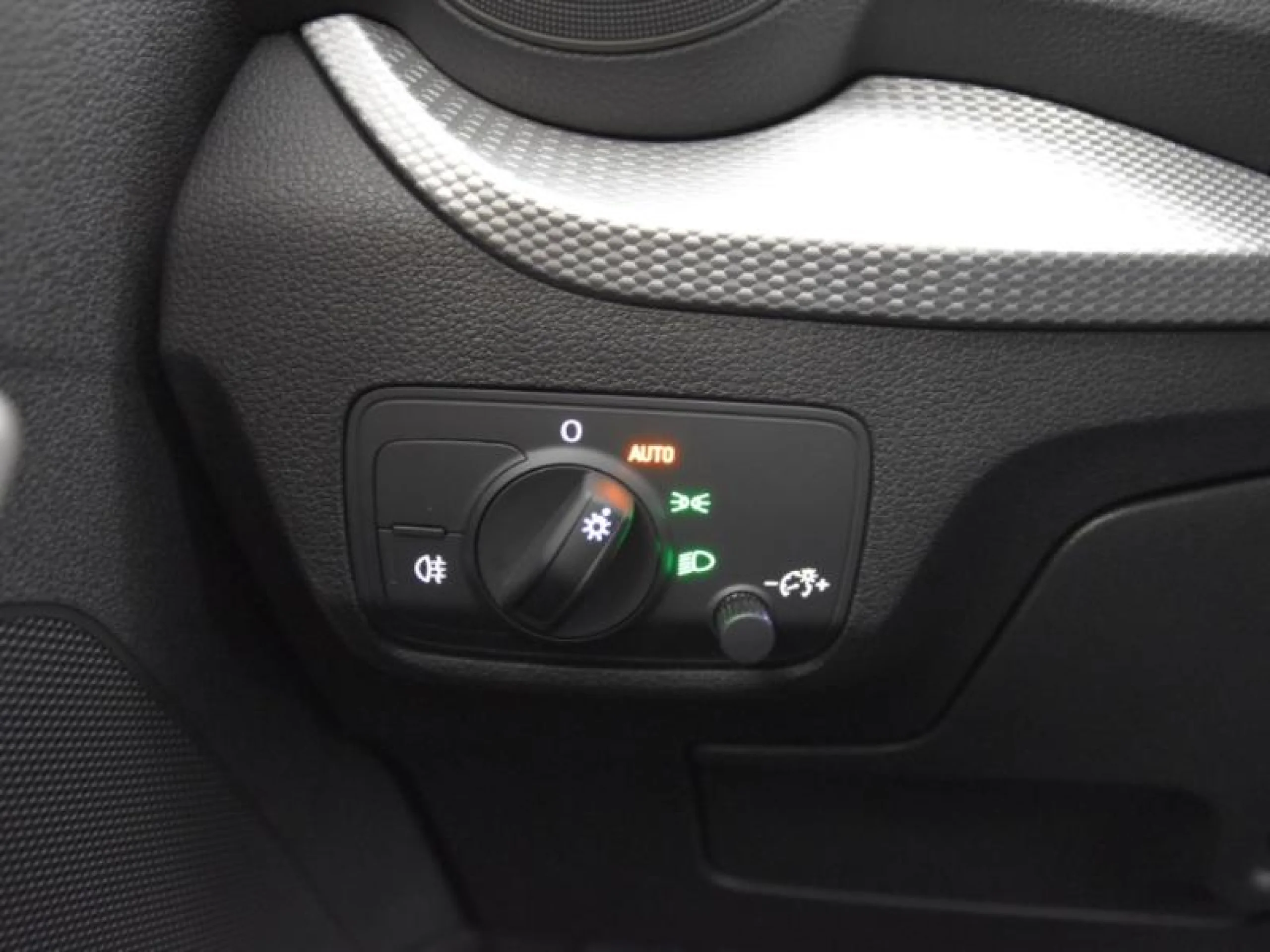 AUDI Q2 ADVANCED 30 TFSI 81KW (110CV) - Foto 18