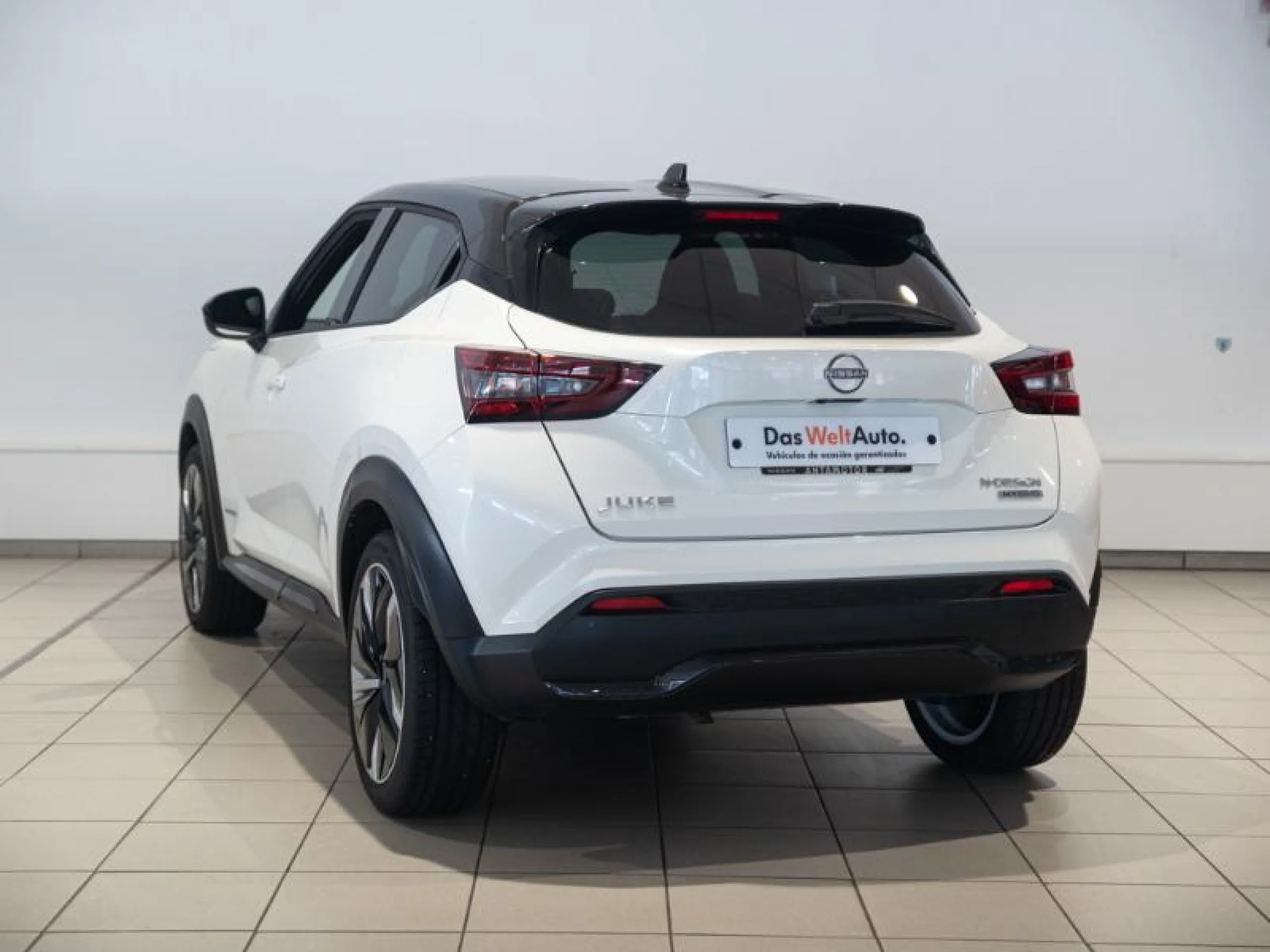 NISSAN JUKE 1.6 HYBRID 105KW (145CV) N DESIGN BLACK - Foto 2