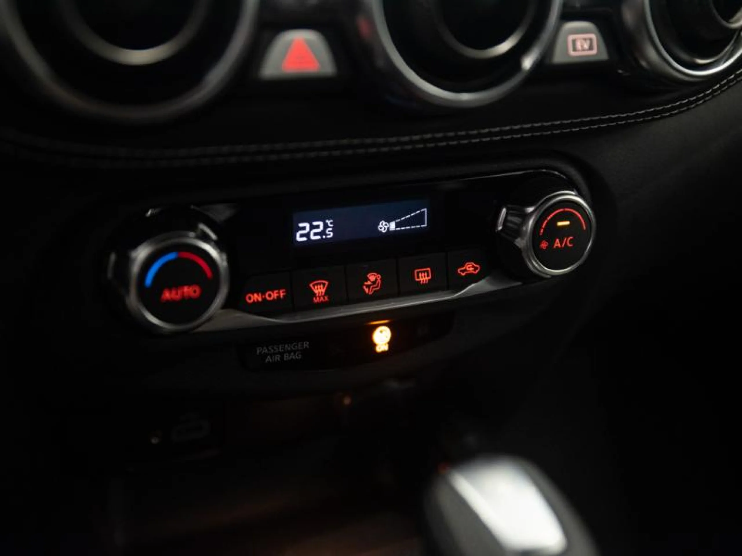 NISSAN JUKE 1.6 HYBRID 105KW (145CV) N DESIGN BLACK - Foto 14