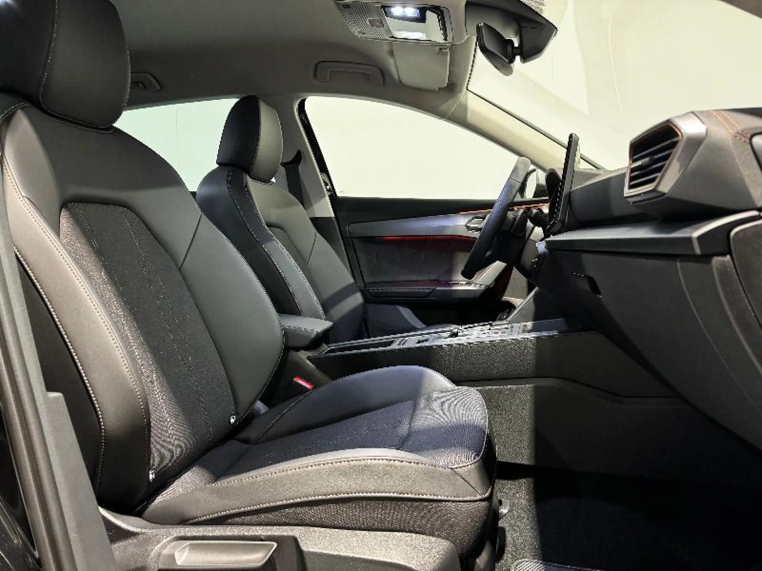 CUPRA FORMENTOR 1.4 E HYBRID 150KW (204 CV) DSG - Foto 5