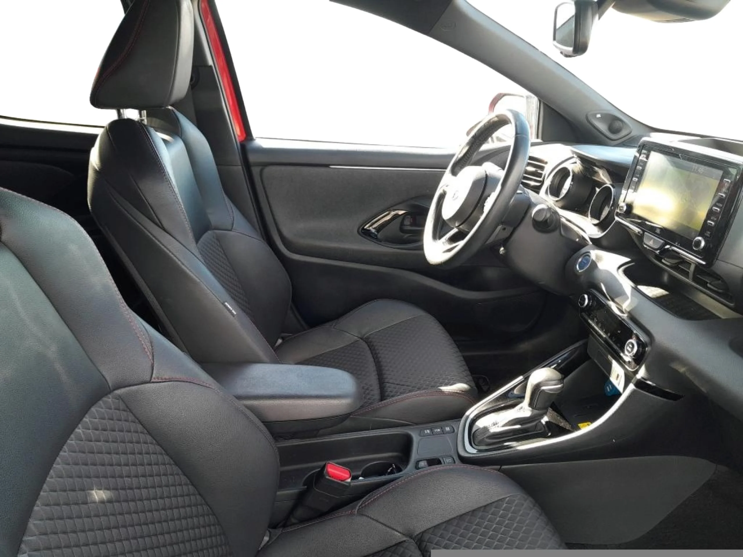 TOYOTA Yaris 1.5 120H STYLE - Foto 4