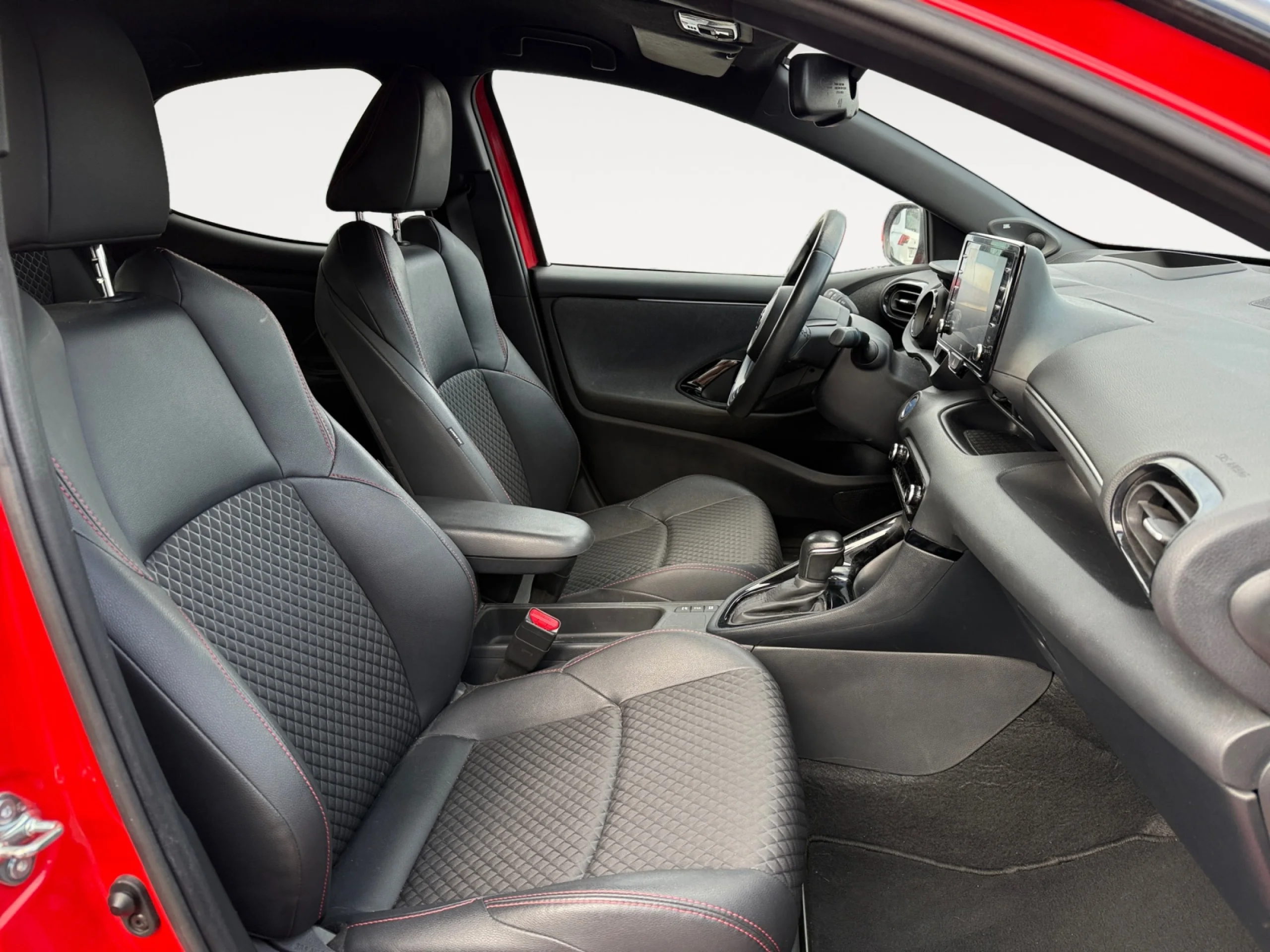 TOYOTA Yaris 1.5 120H STYLE - Foto 5