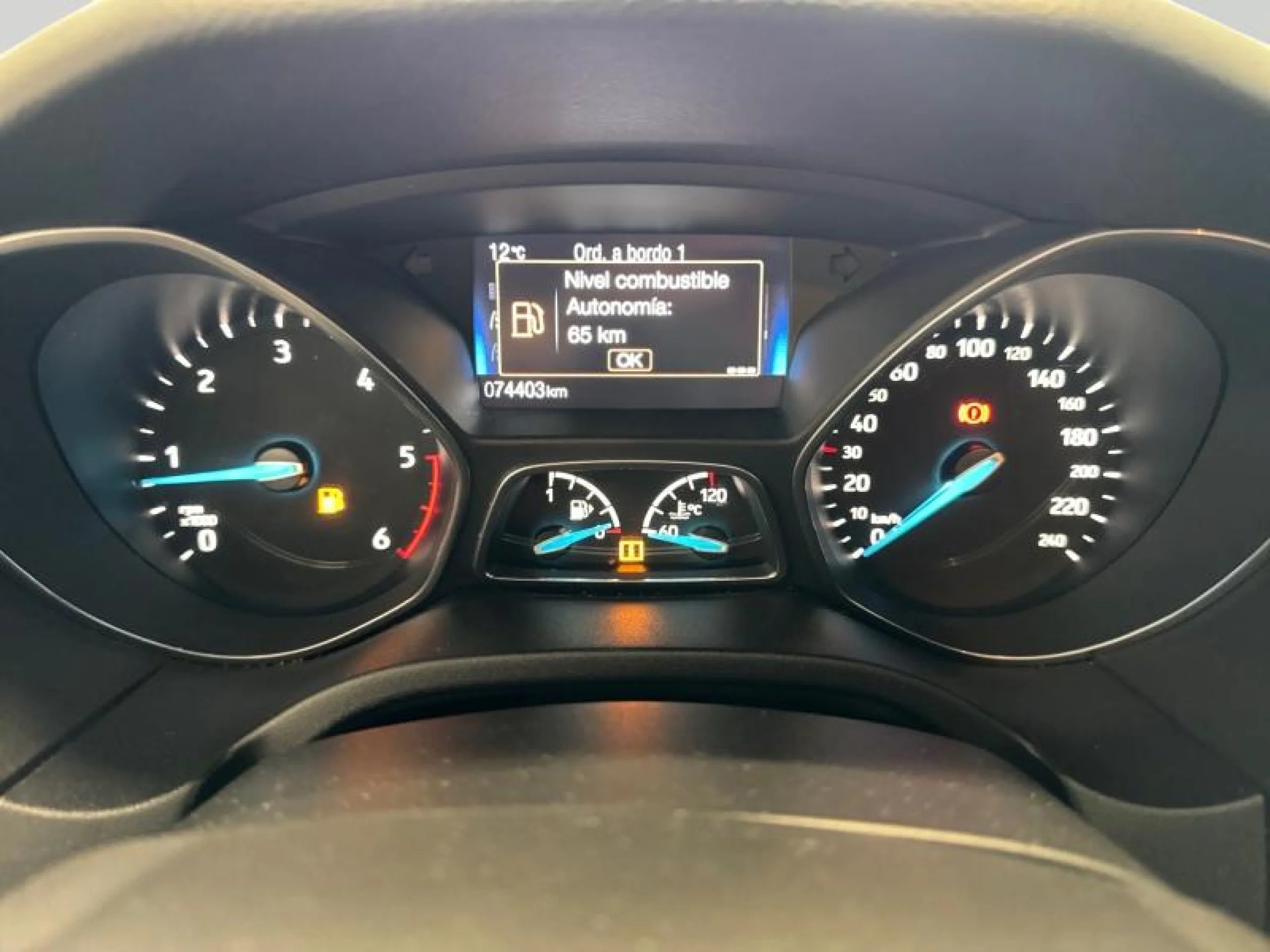 FORD FOCUS 1.5 TDCI E6 120CV TREND+ - Foto 14