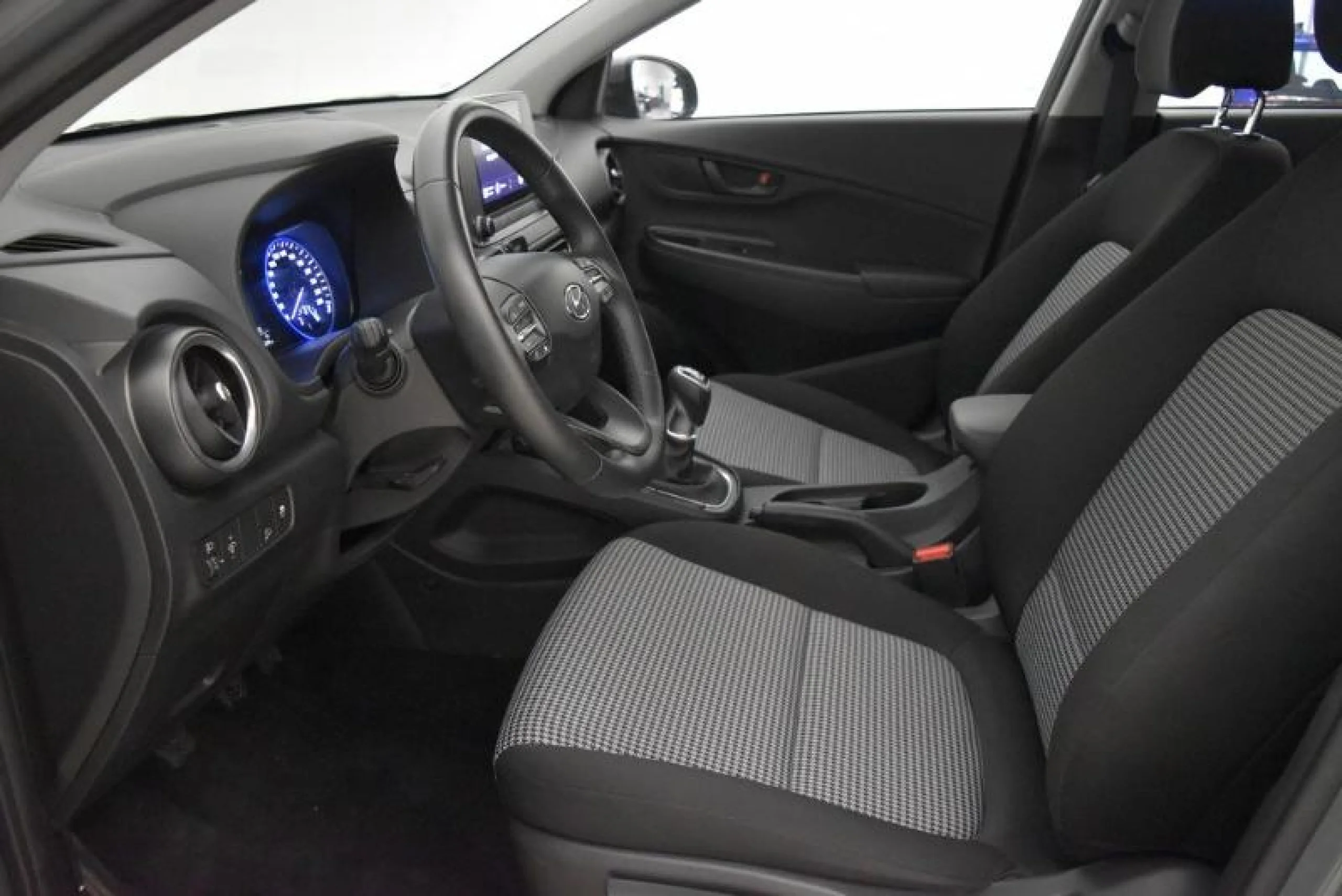 HYUNDAI KONA 1.0 TGDI KLASS 4X2 - Foto 4