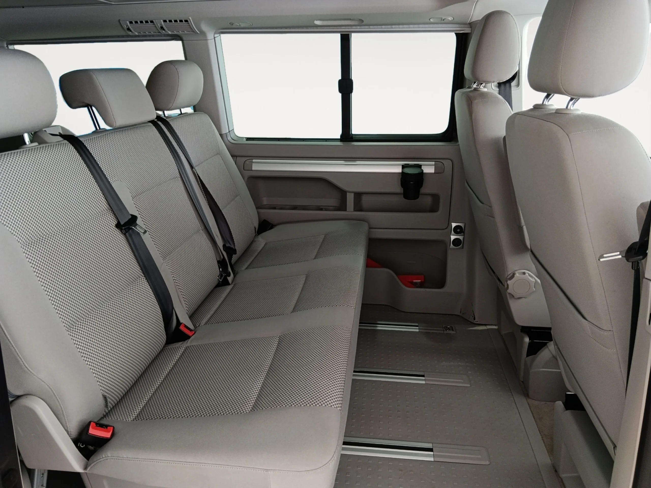 VOLKSWAGEN CALIFORNIA BEACH 2.0 TDI 110KW (150CV) BMT - Foto 5