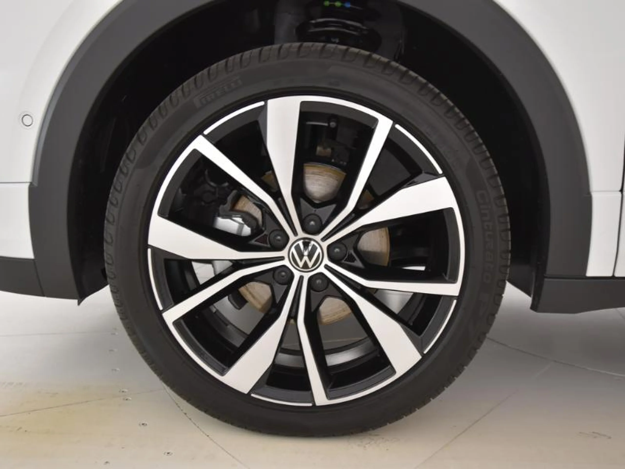 VOLKSWAGEN T CROSS T CROSS R LINE 1.0 TSI 85 KW (115 CV)  AUTOMÁTICO DSG 7 VEL. - Foto 9