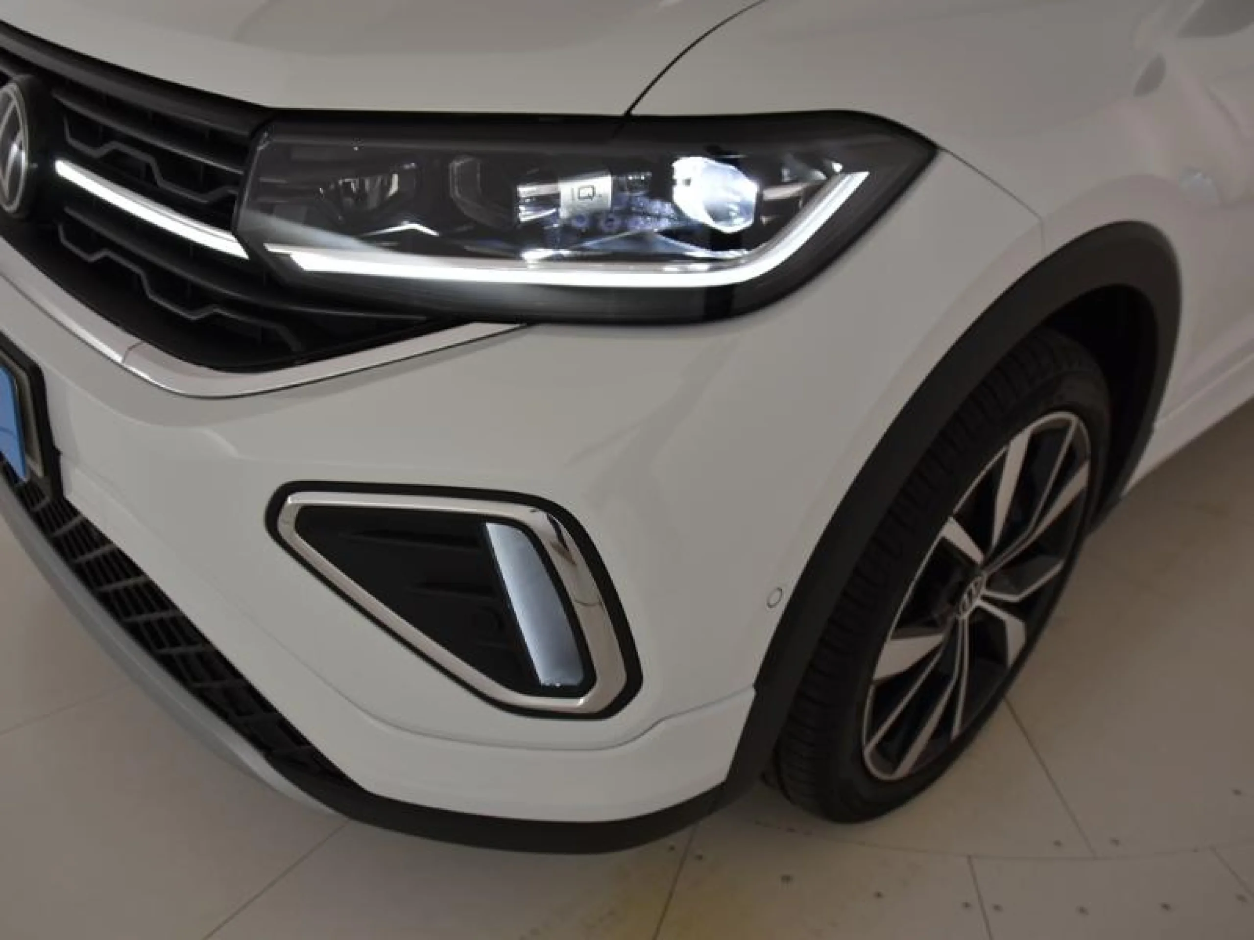 VOLKSWAGEN T CROSS T CROSS R LINE 1.0 TSI 85 KW (115 CV)  AUTOMÁTICO DSG 7 VEL. - Foto 19