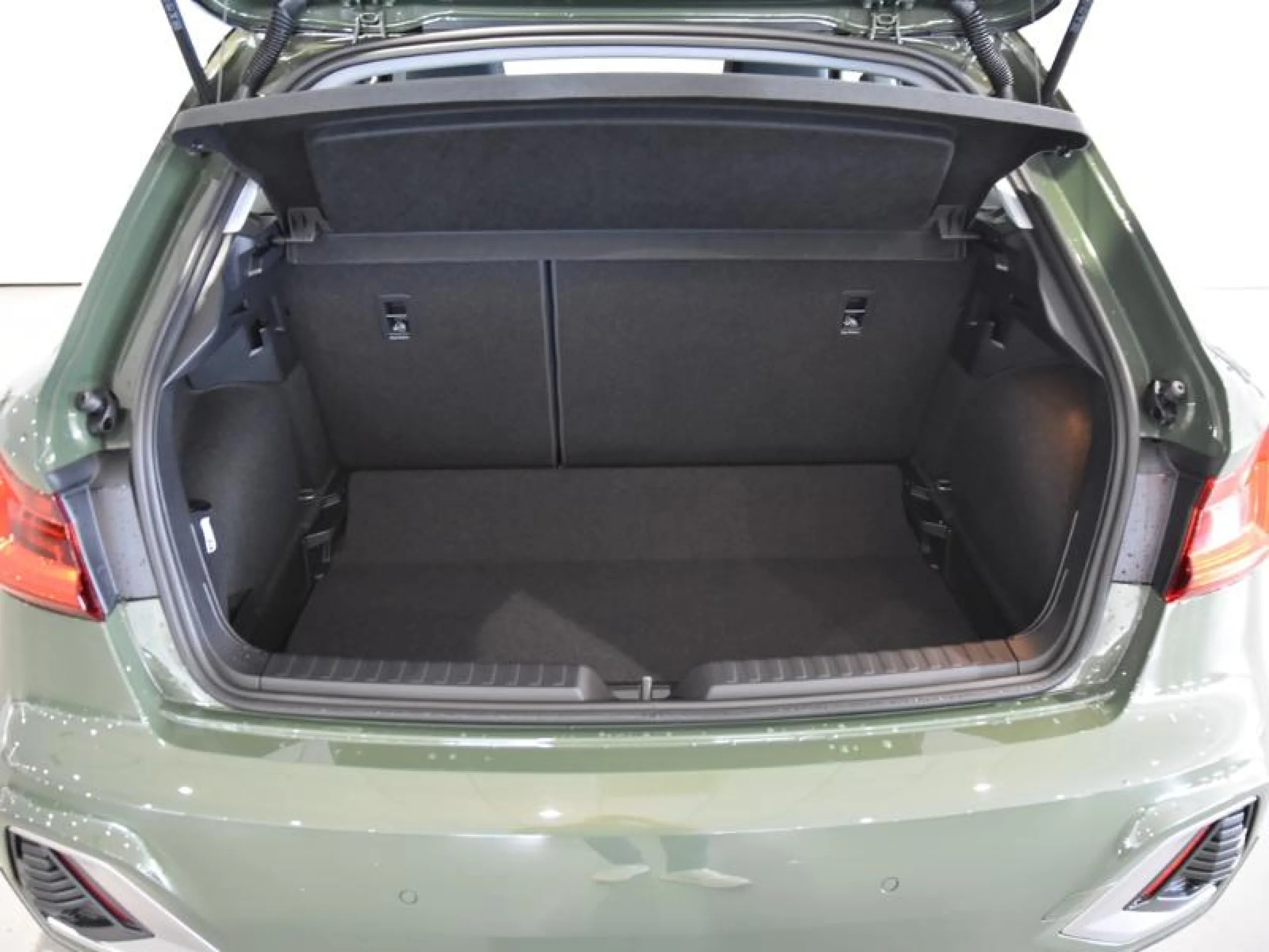 AUDI A1 ALLSTREET ADRENALIN 30 TFSI 85KW S TRON - Foto 7