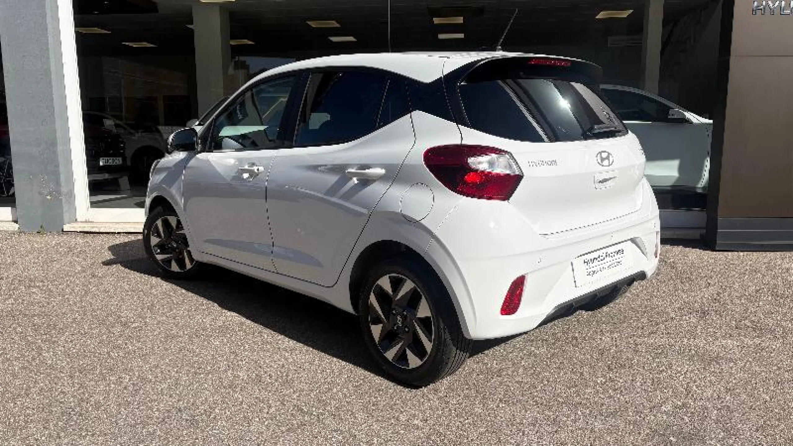 HYUNDAI I10 1.0 KLASS AT - Foto 7