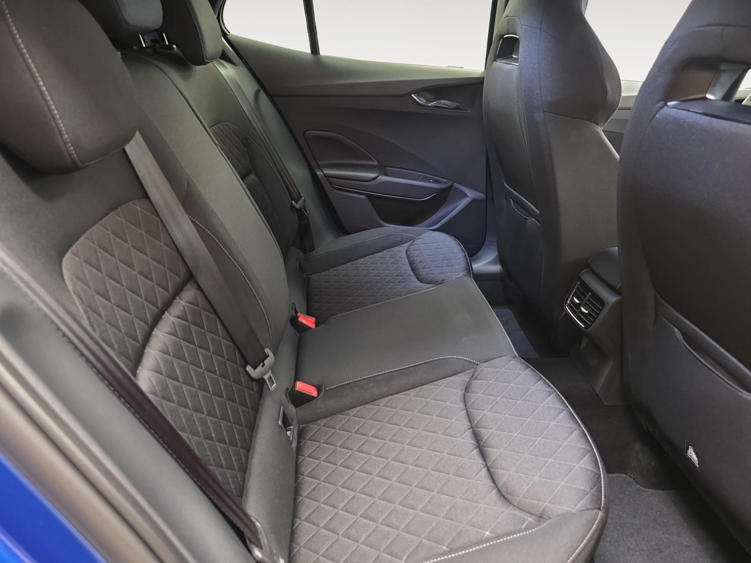 SKODA FABIA 1.0 TSI 70KW (95CV) DESIGN - Foto 6