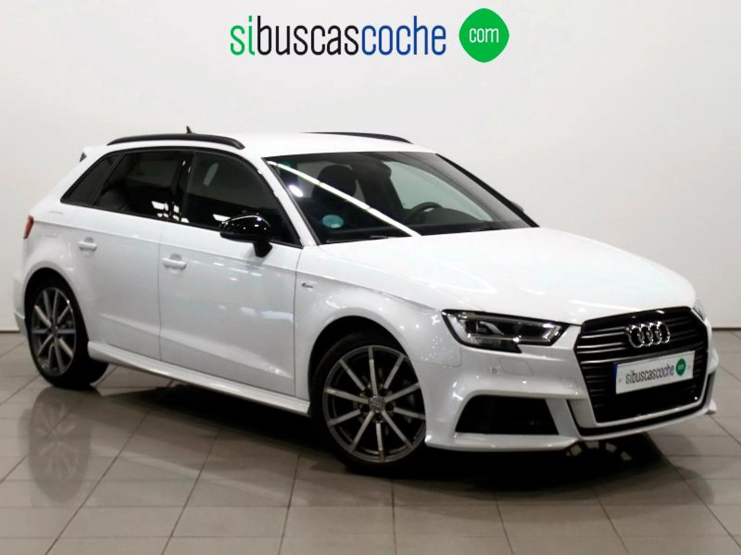 AUDI A3 BLACK LINE 35 TFSI 110KW S TRONIC SPORTB - Foto 1