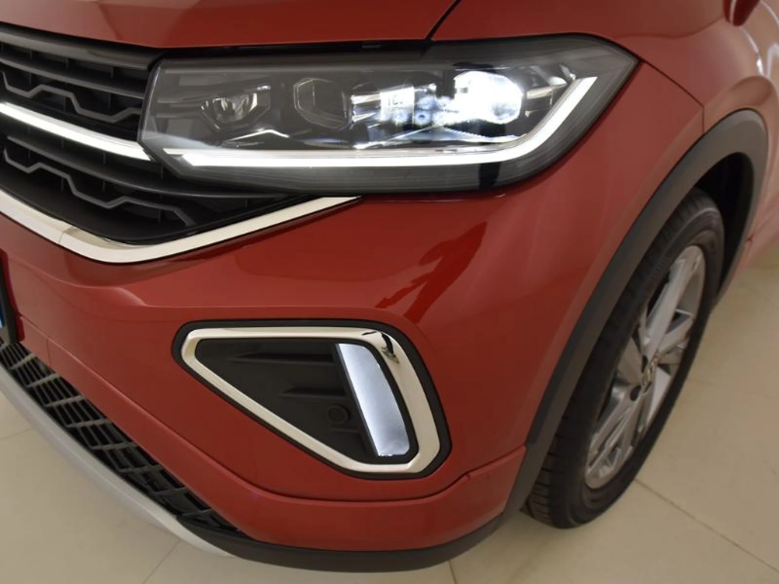 VOLKSWAGEN T CROSS T CROSS R LINE 1.0 TSI 85 KW (115 CV)  6 VEL. - Foto 19