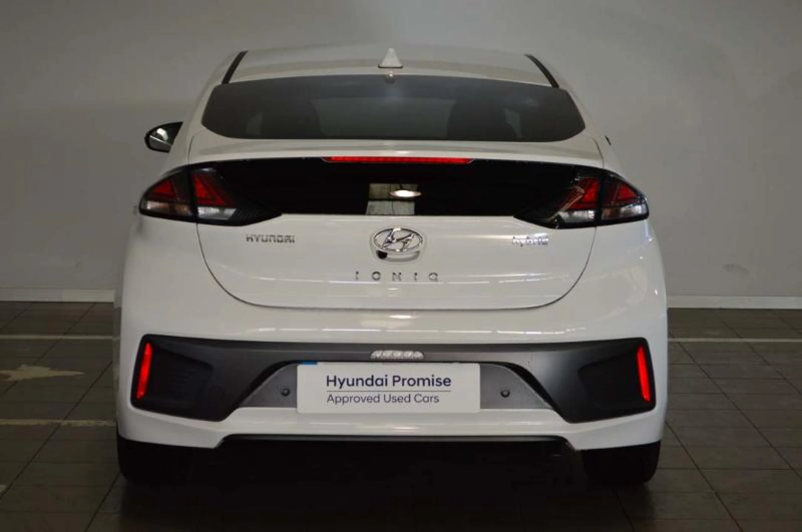 HYUNDAI IONIQ 1.6 GDI HEV TECNO DT - Foto 2