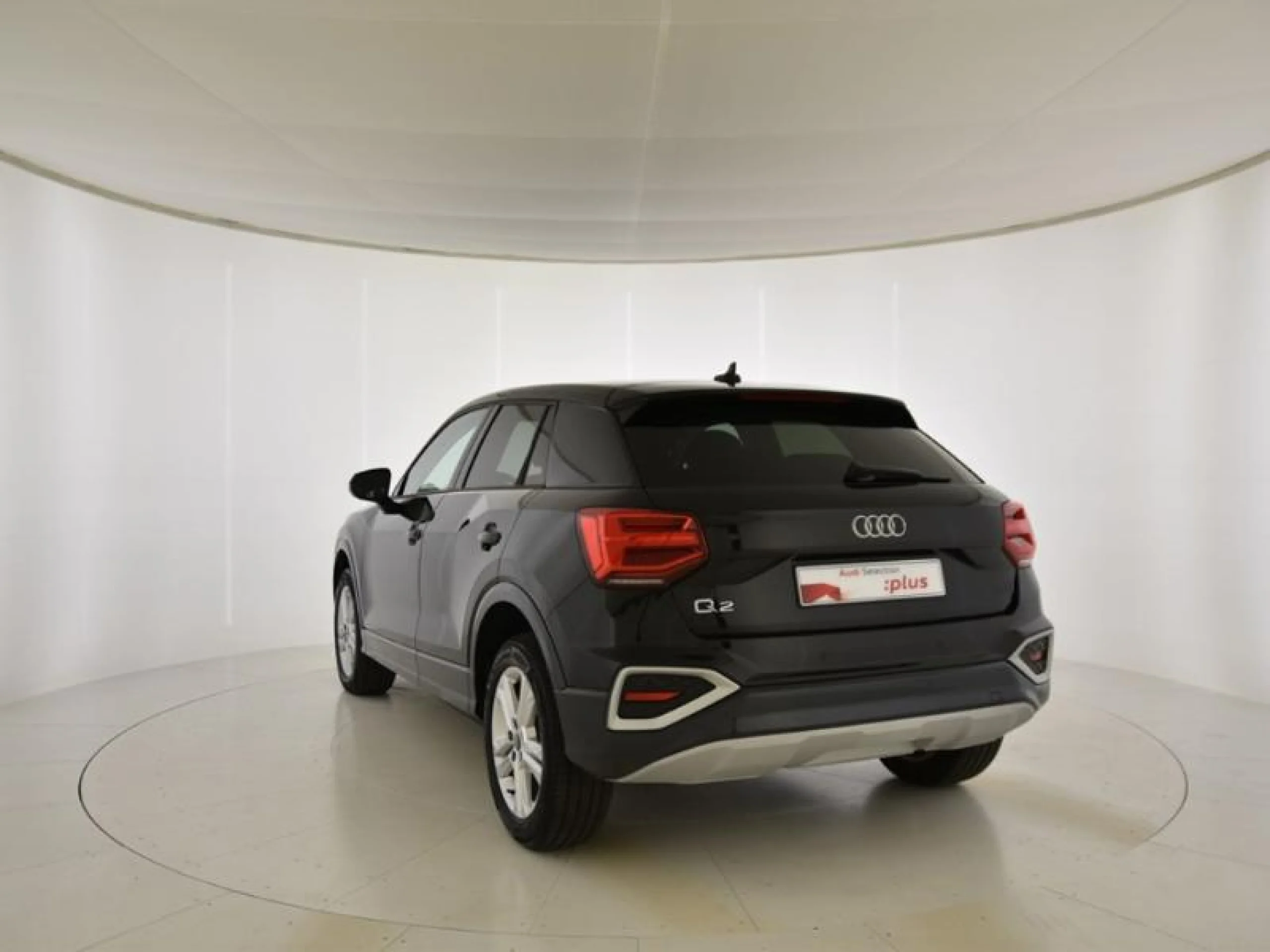 AUDI Q2 30 TFSI 81KW (110CV) - Foto 2