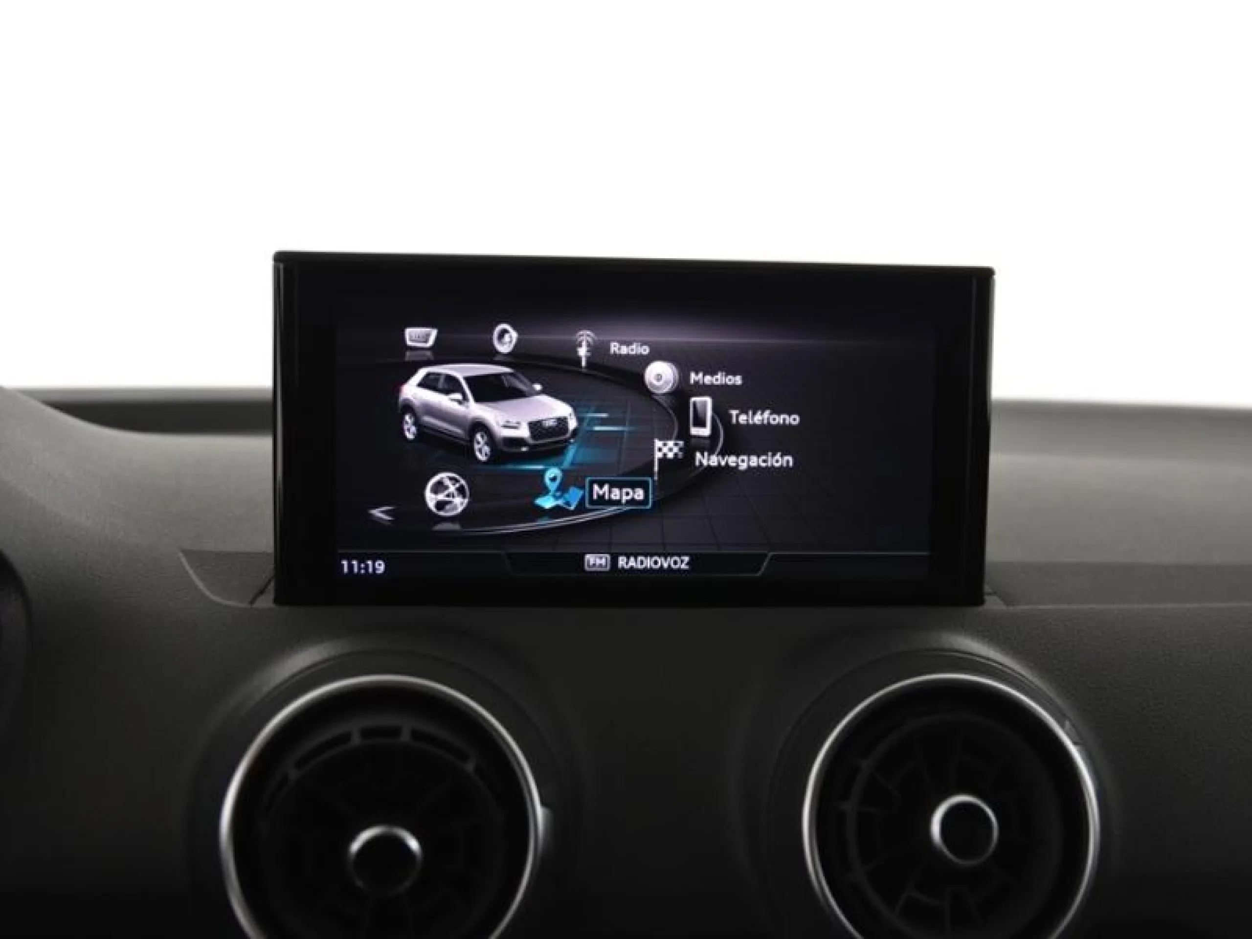 AUDI Q2 30 TFSI 81KW (110CV) - Foto 12
