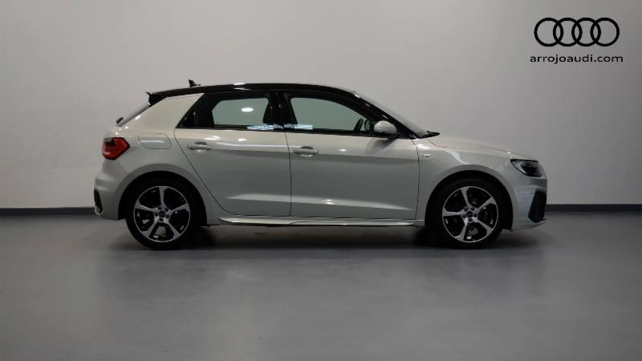 AUDI A1 SPORTBACK ADRENALIN 30 TFSI 81KW (110CV) - Foto 3