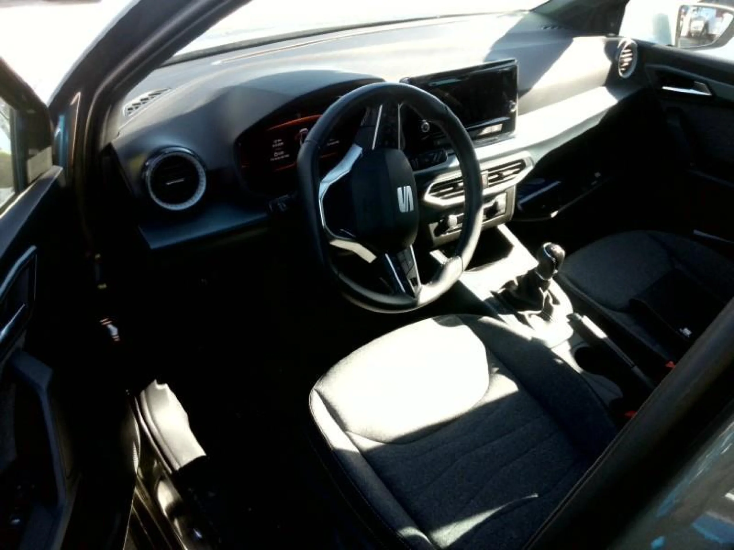 SEAT ARONA 1.0 TSI 85KW (115CV) XPERIENCE - Foto 4