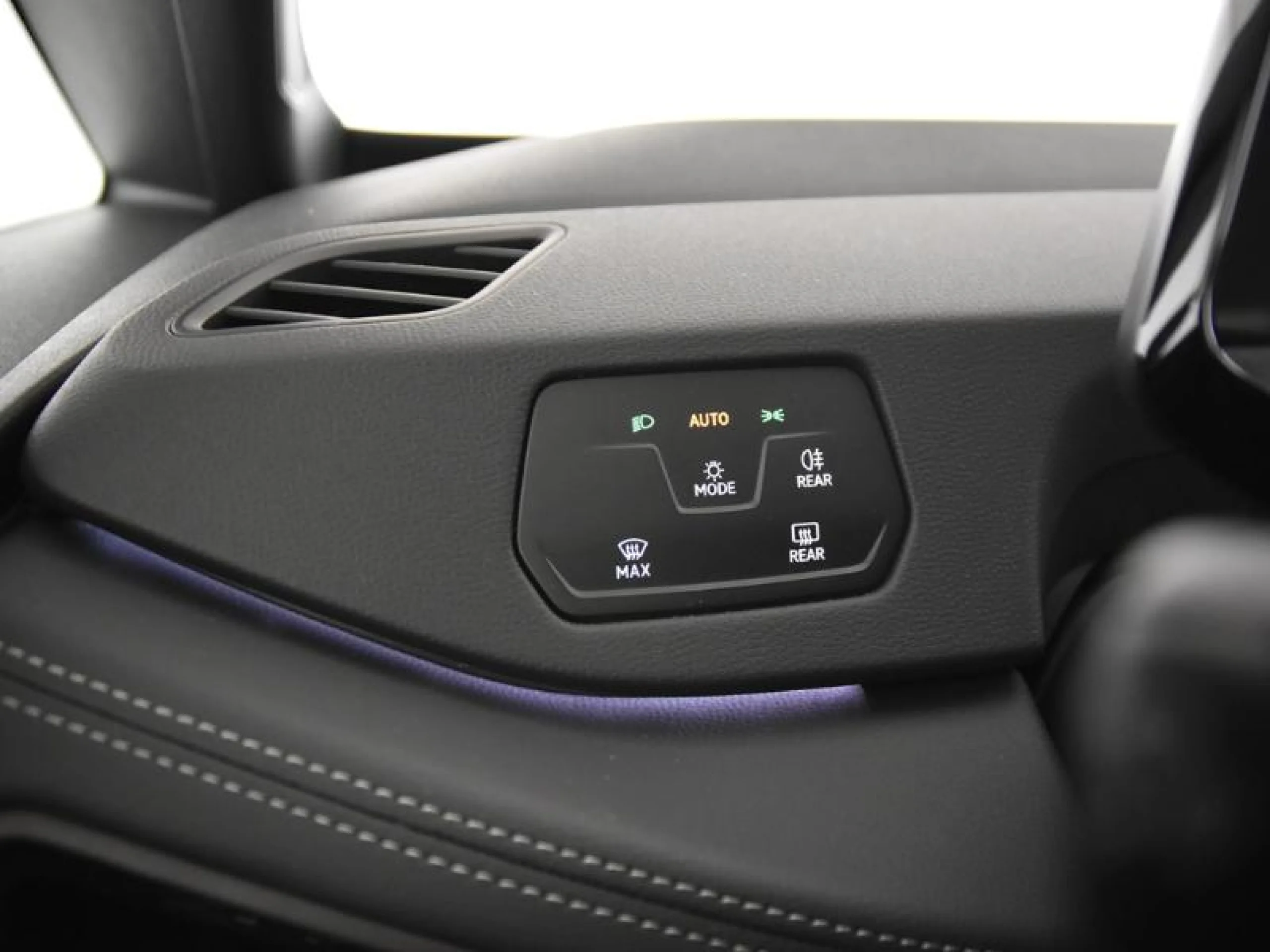 VOLKSWAGEN ID.3 ID.3 PURE MÁS PURE MÁS 125 KW (170 CV)  AUTOMÁTICO 1 VEL. - Foto 18