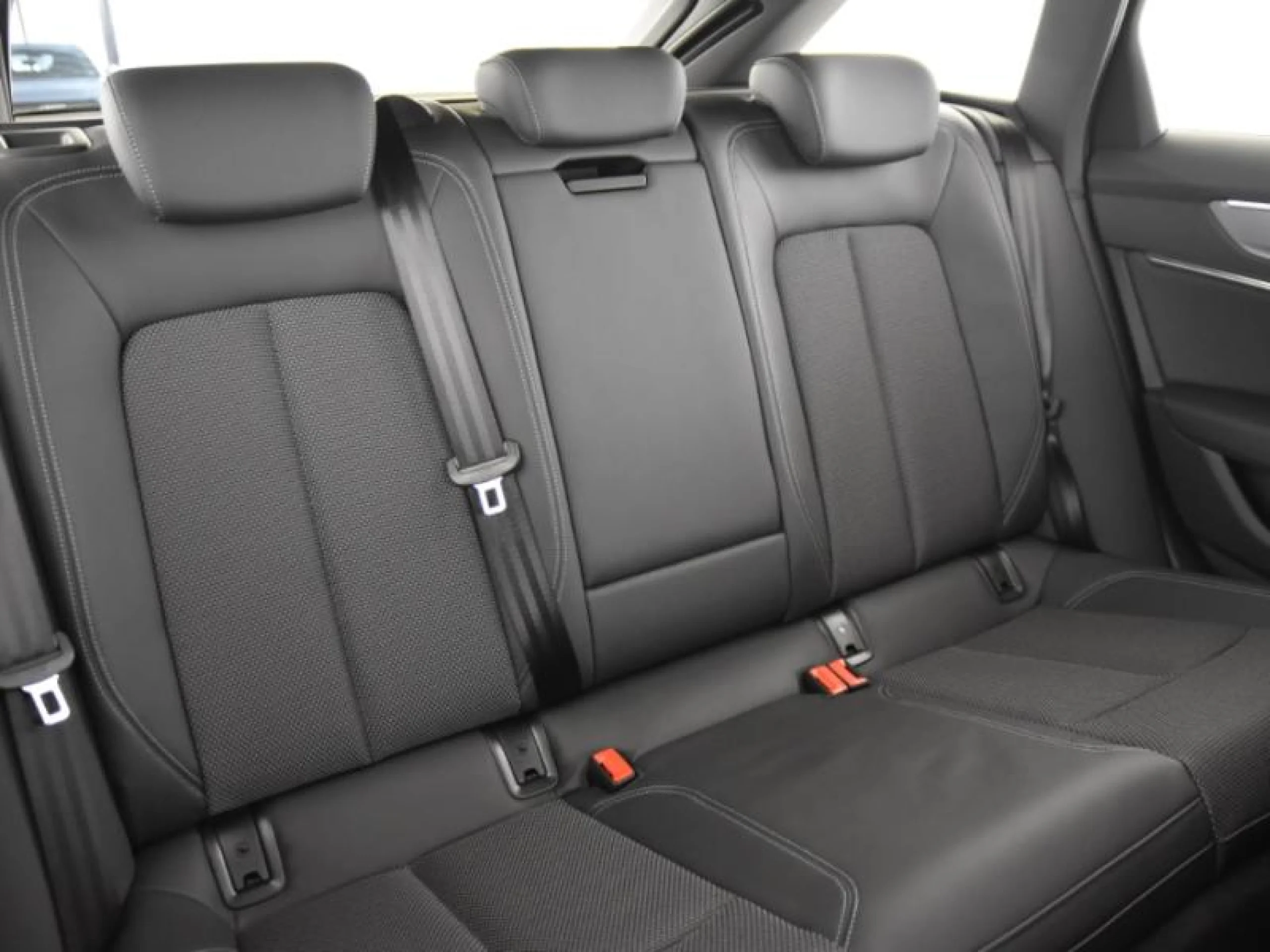 AUDI A6 50 TFSIE QUATTRO ULTRA S TRONIC - Foto 6