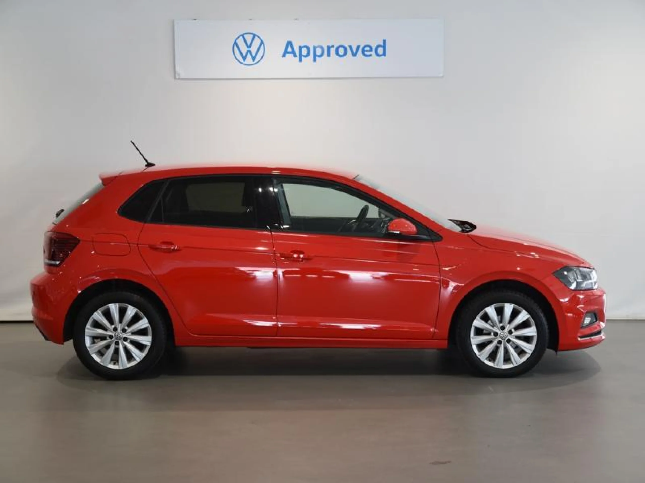 VOLKSWAGEN POLO SPORT 1.0 TSI 70KW (95CV) - Foto 3