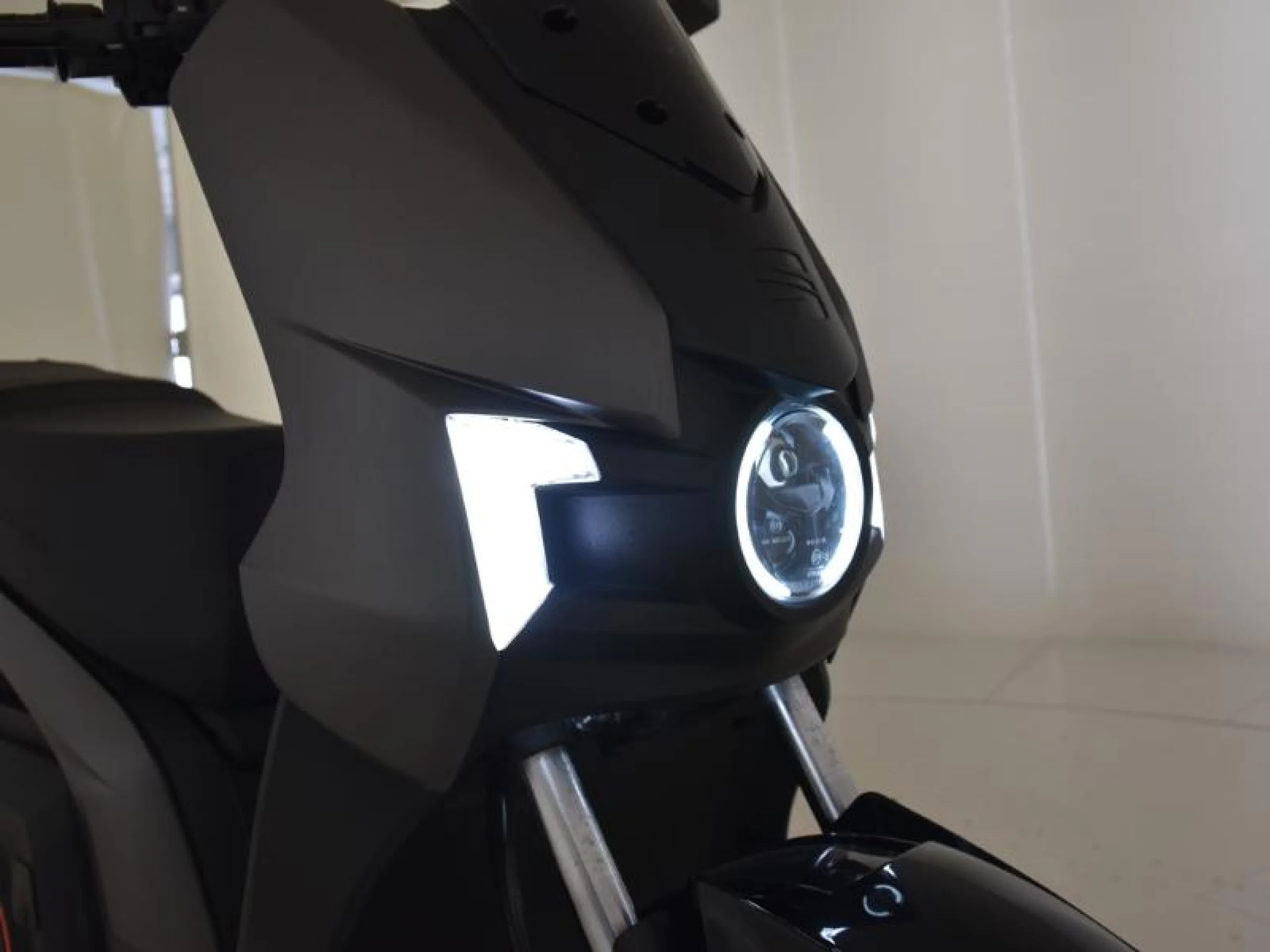 SEAT MO MOTO MOTO ESCOOTER 7KW (125CC) - Foto 8