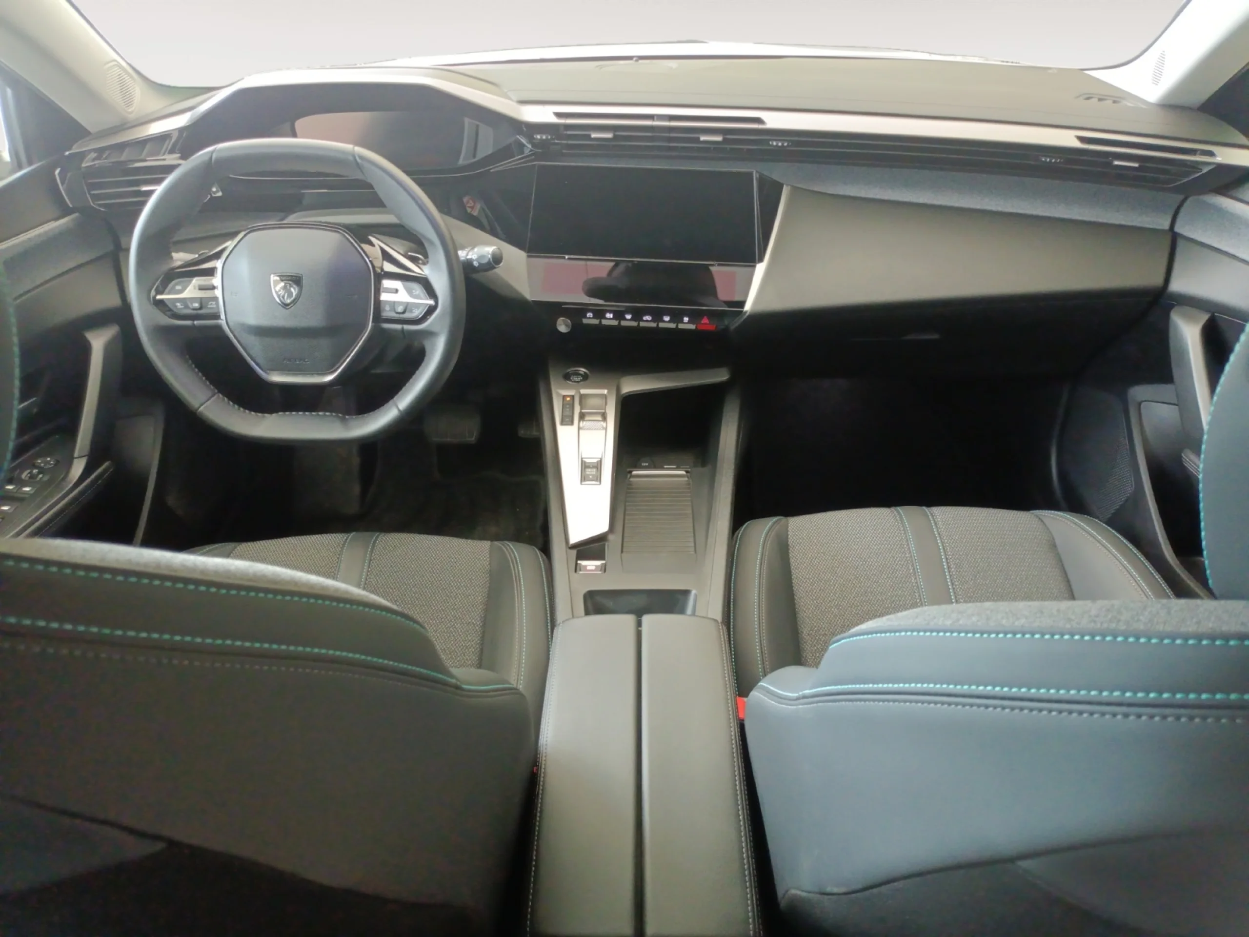 PEUGEOT 308 5P ALLURE HYBRID MHEV 136 E DCS6 - Foto 4