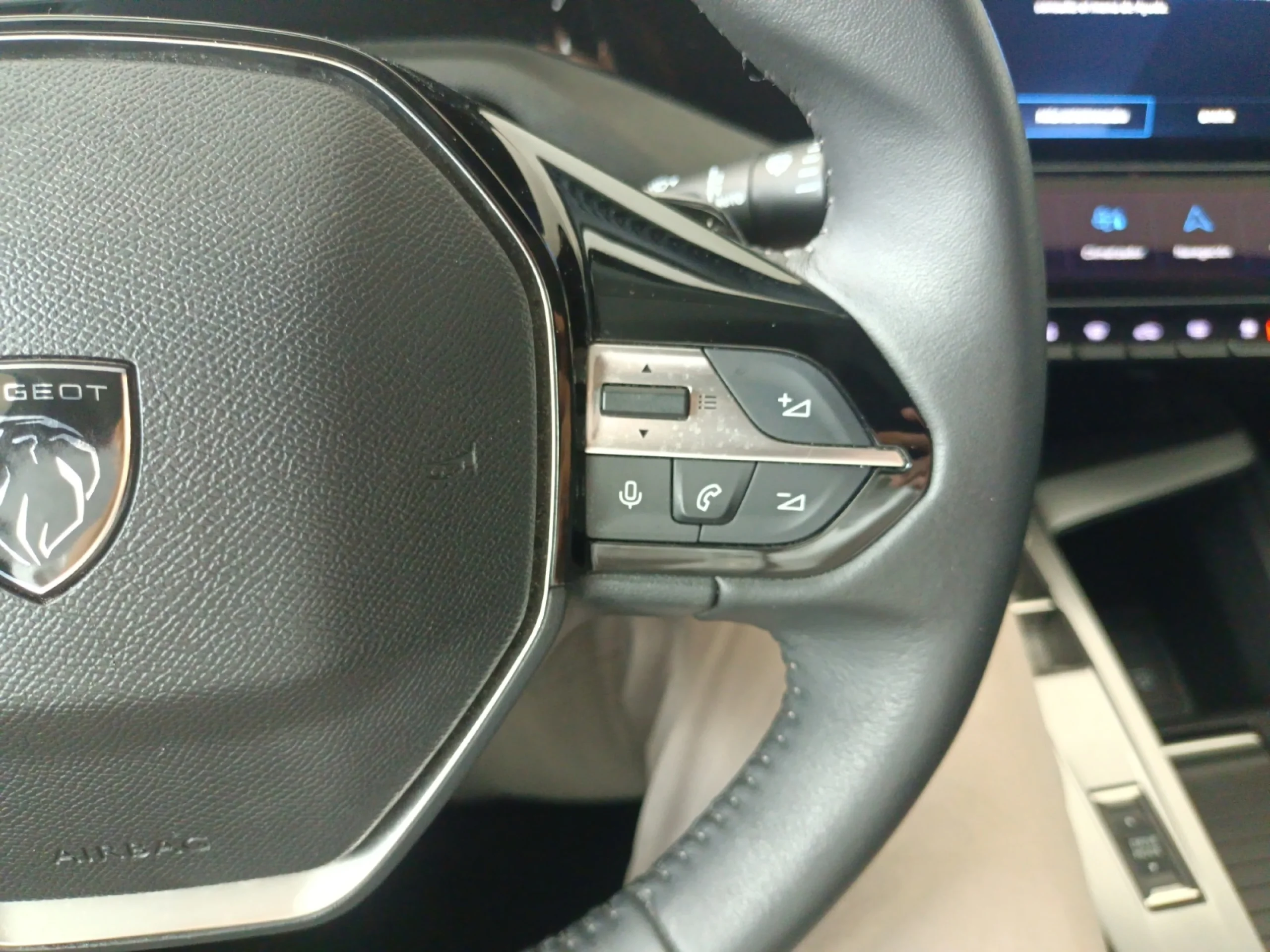 PEUGEOT 308 5P ALLURE HYBRID MHEV 136 E DCS6 - Foto 16