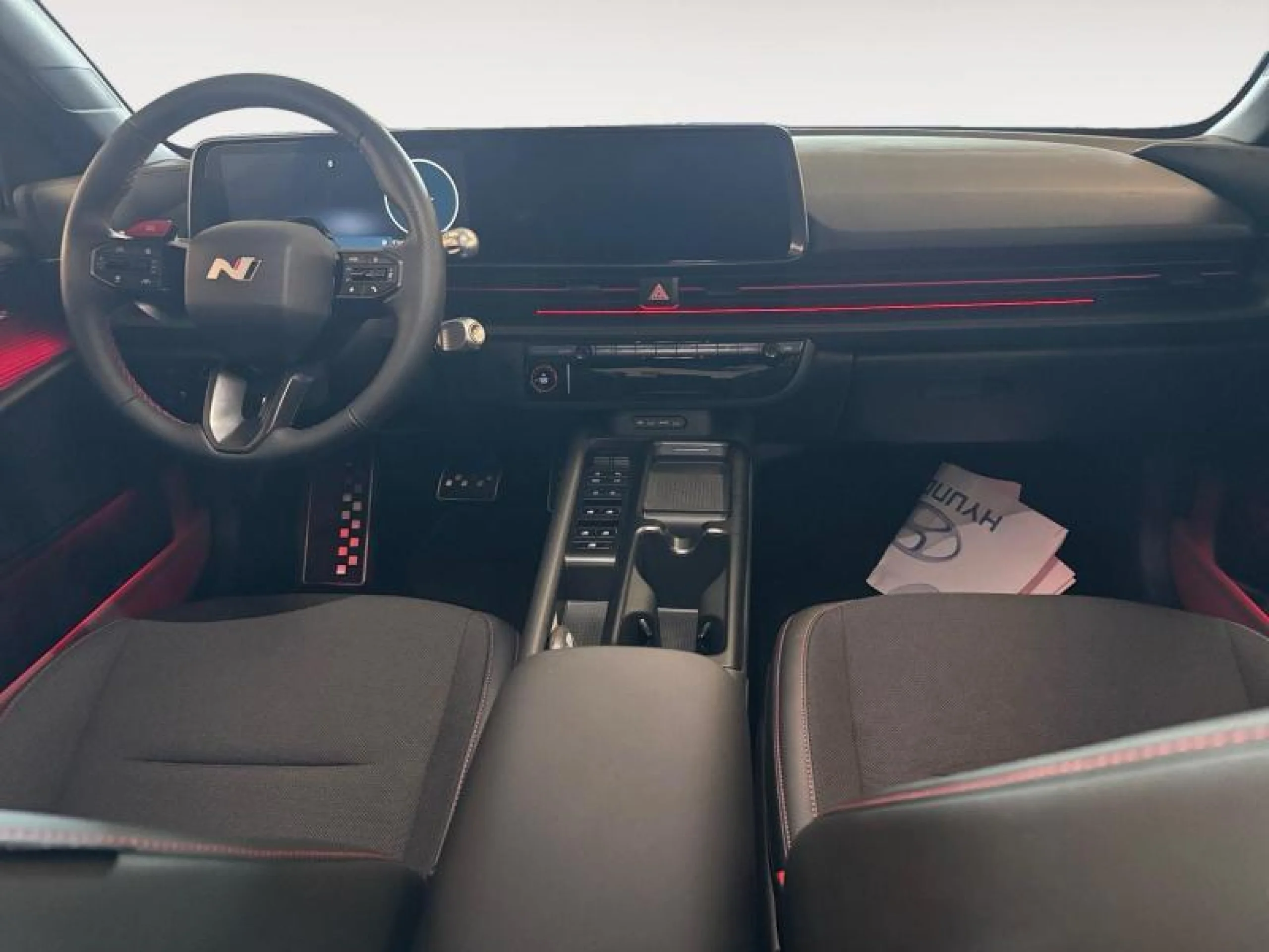 HYUNDAI Ioniq 6 239KW (325CV) 84KWH AWD N LINE - Foto 8