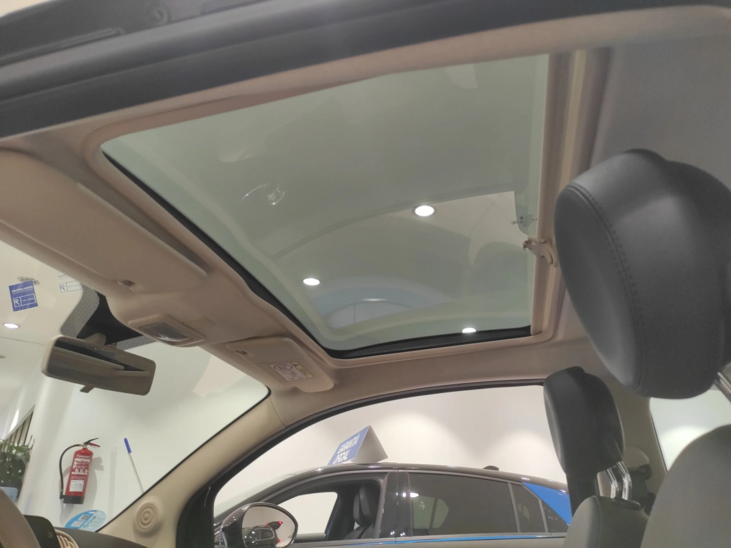 FIAT 500 DOLCEVITA 1.0 HYBRID 51KW (70 CV) - Foto 10