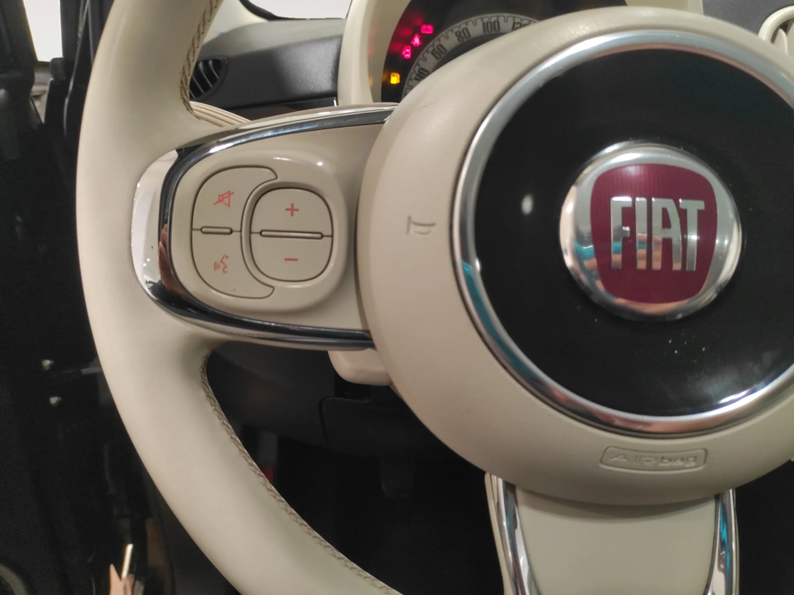 FIAT 500 DOLCEVITA 1.0 HYBRID 51KW (70 CV) - Foto 12