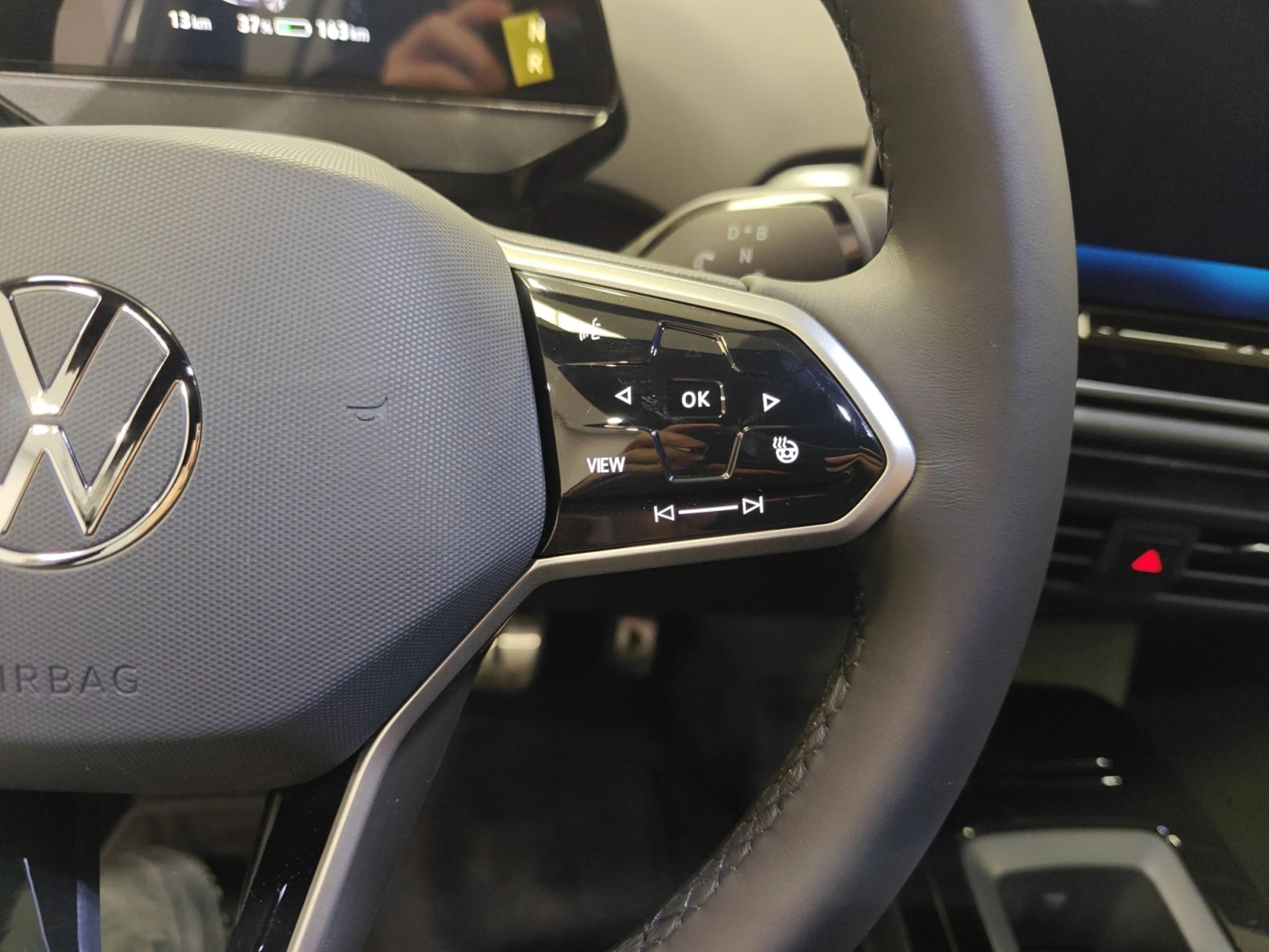 VOLKSWAGEN ID.4 PRO 4MOTION 210KW (286CV) 77KWH - Foto 10