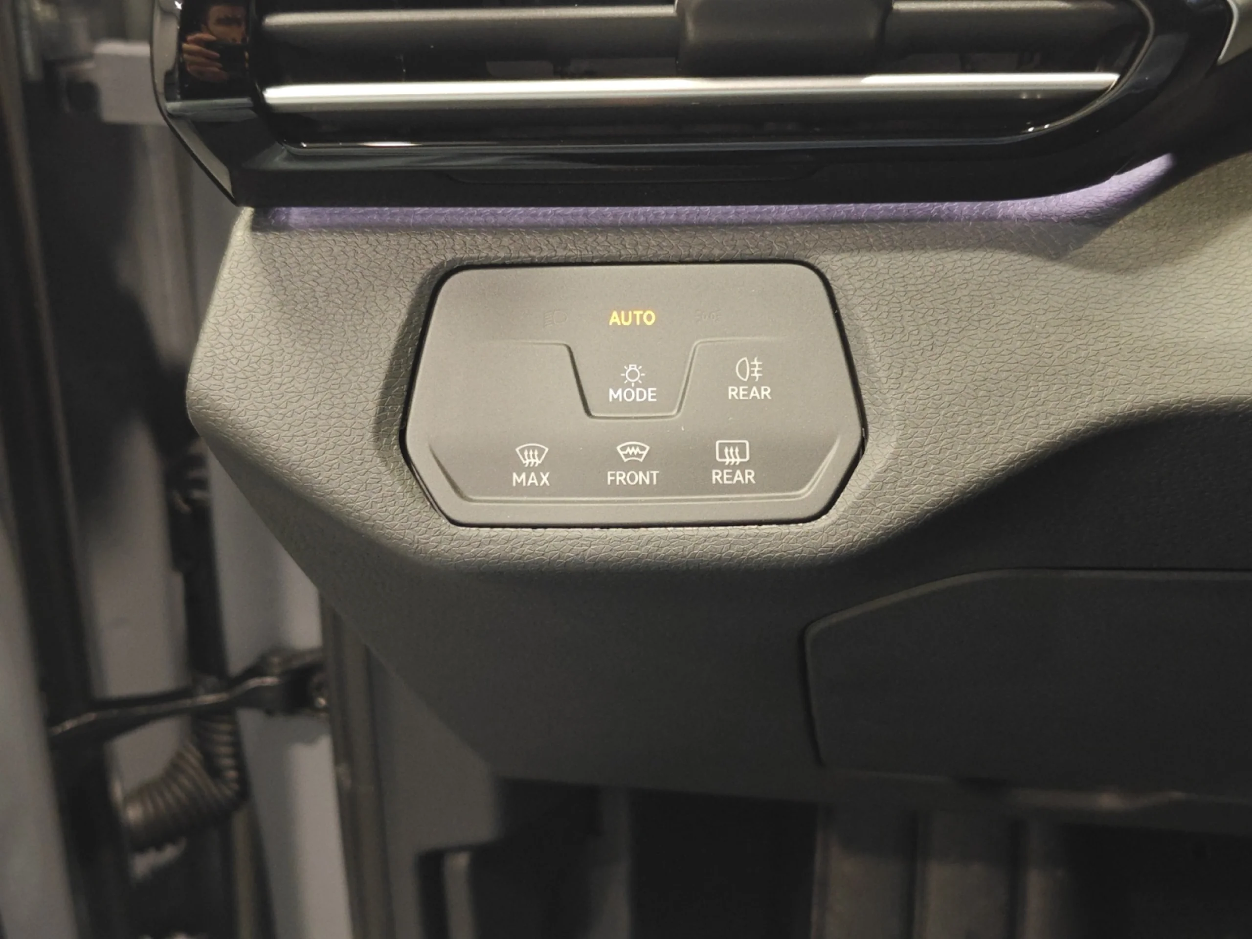 VOLKSWAGEN ID.4 PRO 4MOTION 210KW (286CV) 77KWH - Foto 12