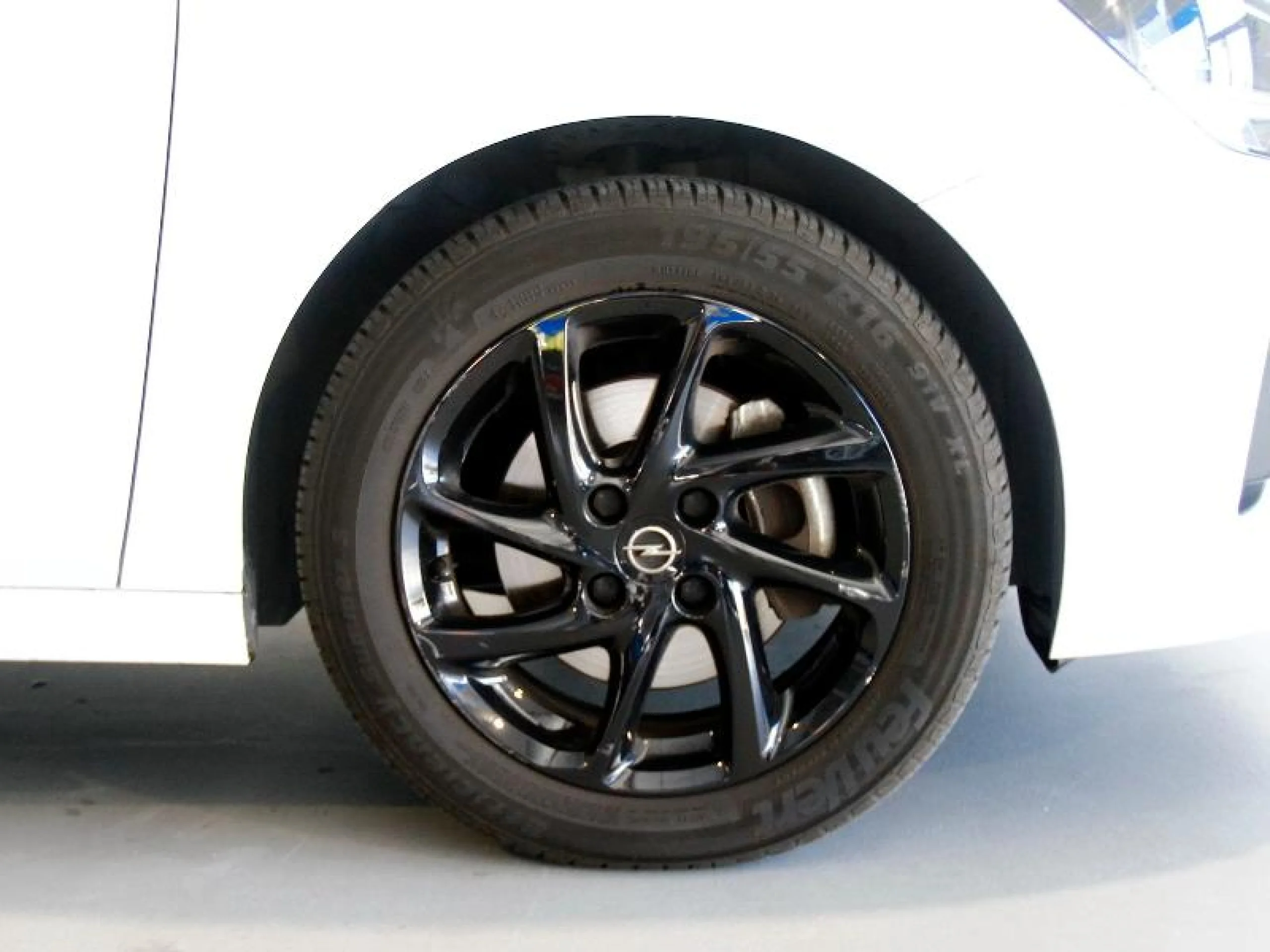 OPEL CORSA 1.2T XHL 74KW (100CV) GS - Foto 10