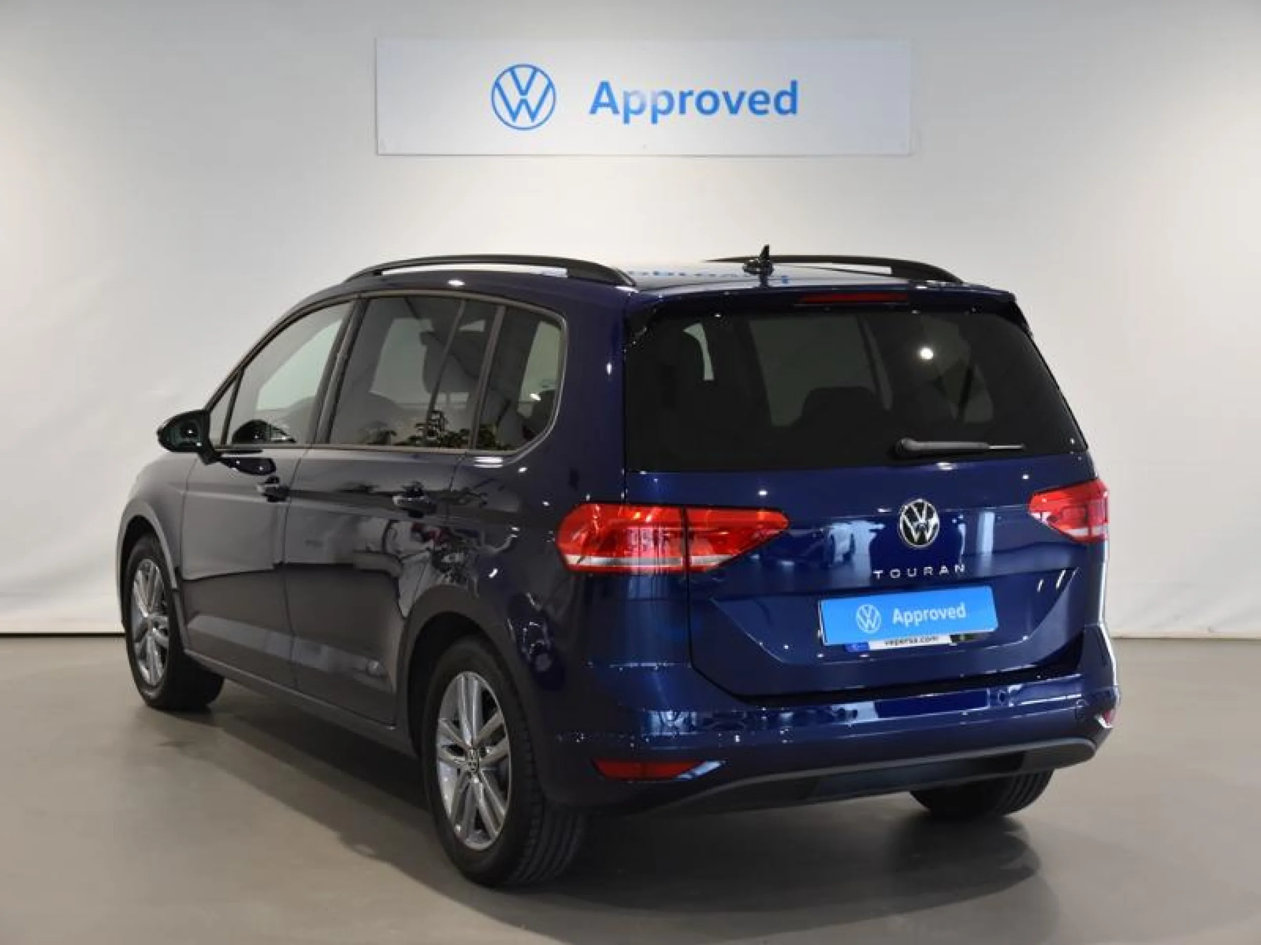VOLKSWAGEN TOURAN ··MÁS·· 1.5 TSI 110KW (150CV) DSG - Foto 2