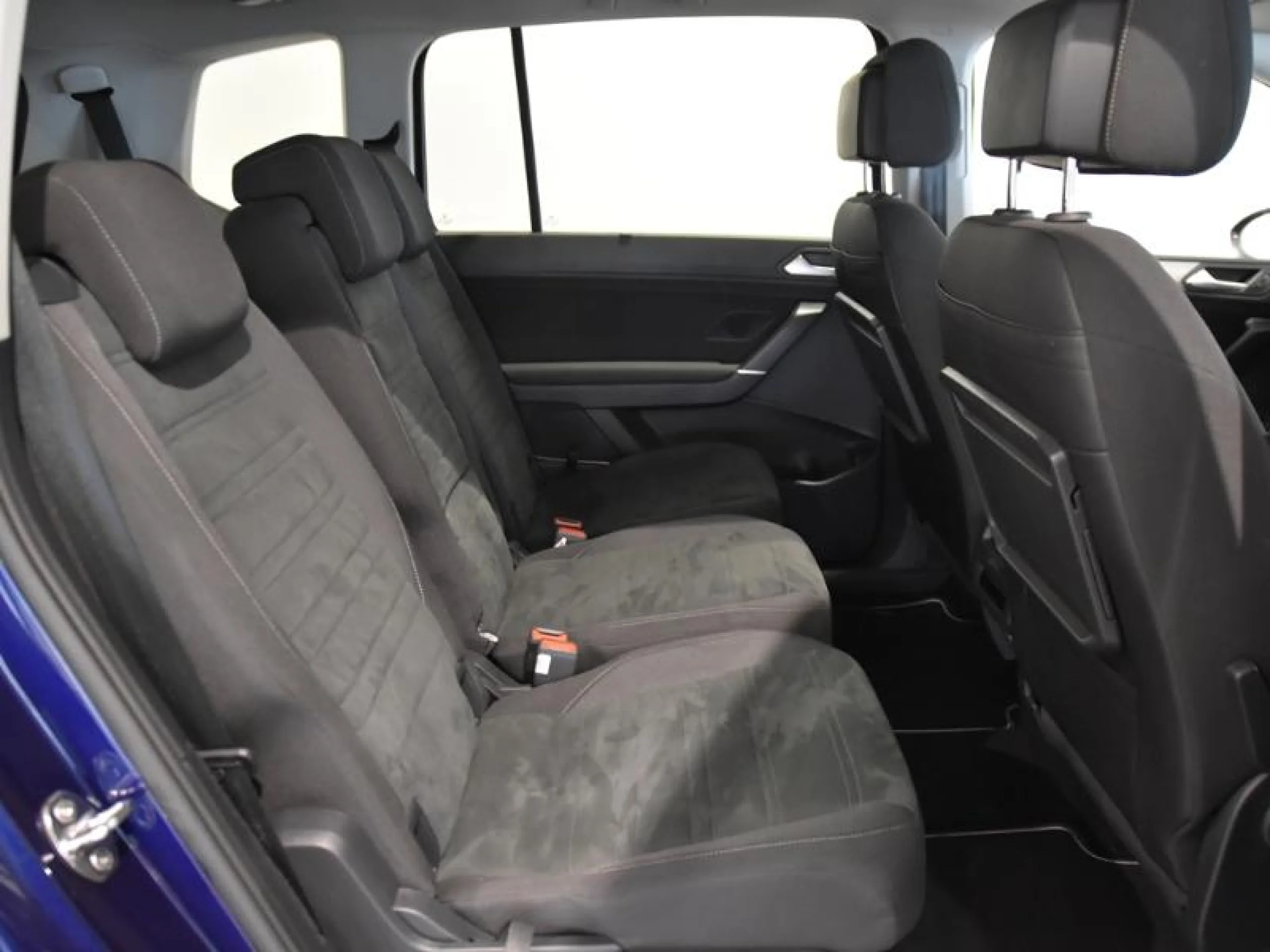 VOLKSWAGEN TOURAN ··MÁS·· 1.5 TSI 110KW (150CV) DSG - Foto 6