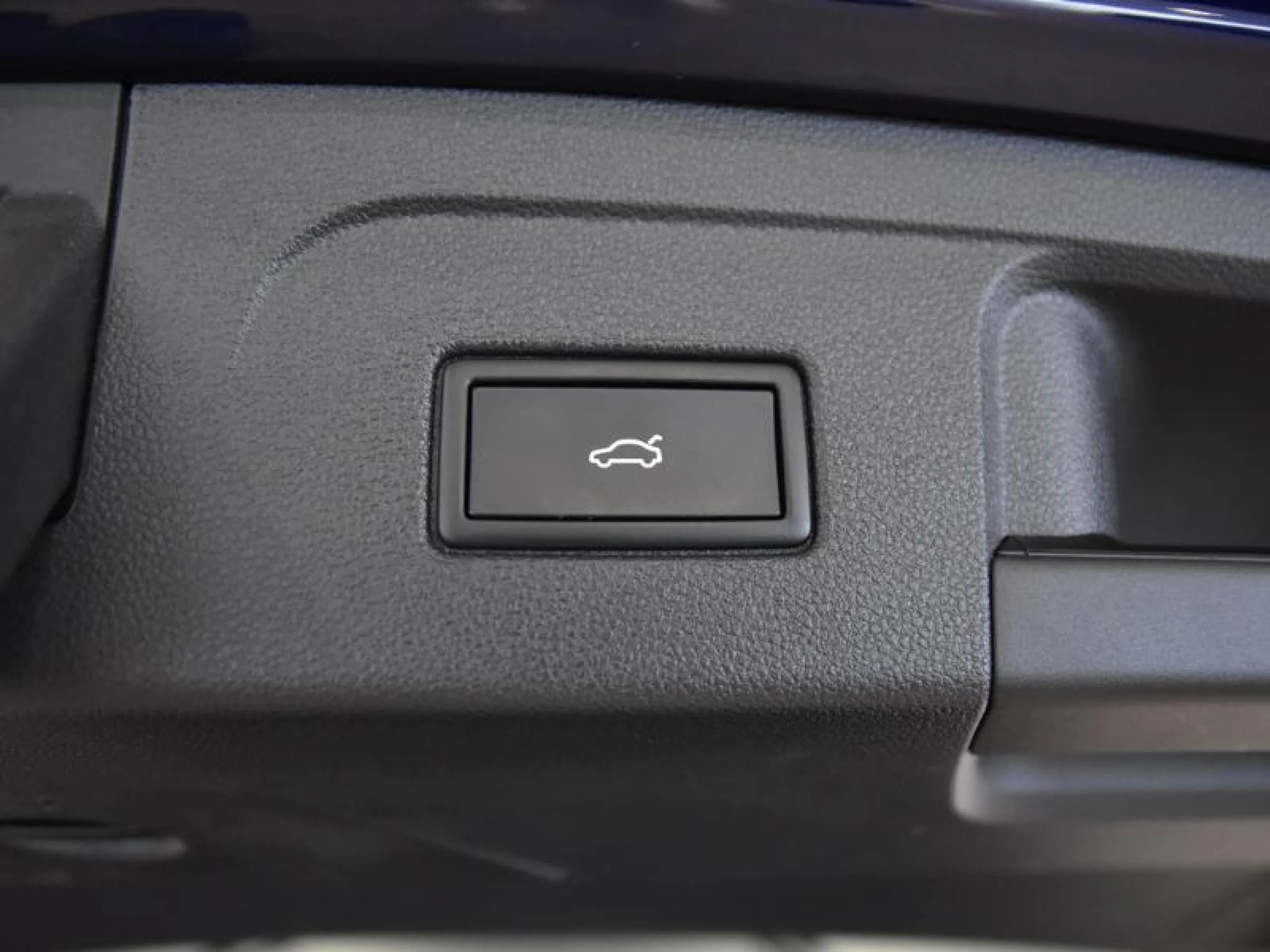 VOLKSWAGEN TOURAN ··MÁS·· 1.5 TSI 110KW (150CV) DSG - Foto 9