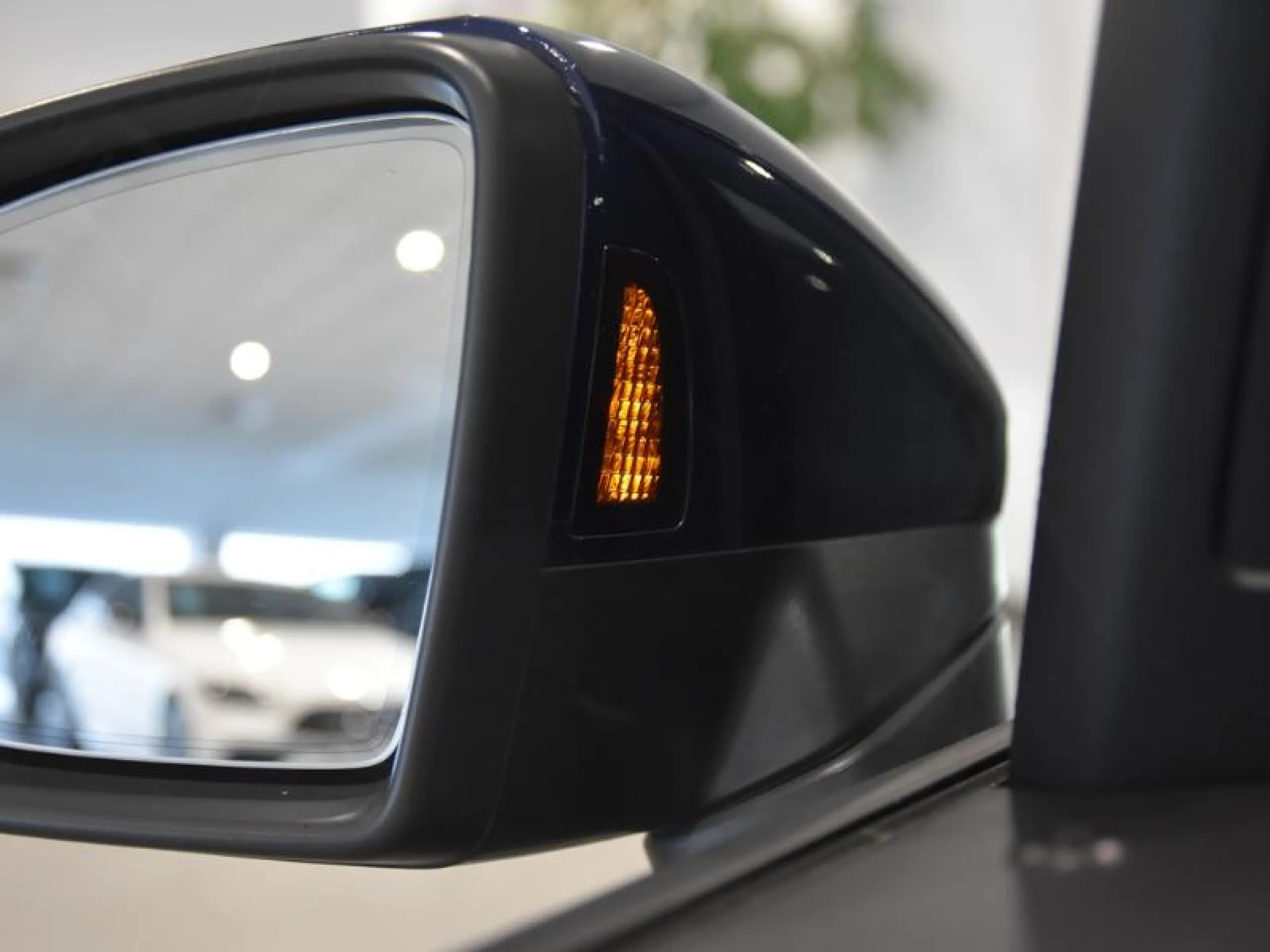 VOLKSWAGEN TOURAN ··MÁS·· 1.5 TSI 110KW (150CV) DSG - Foto 19