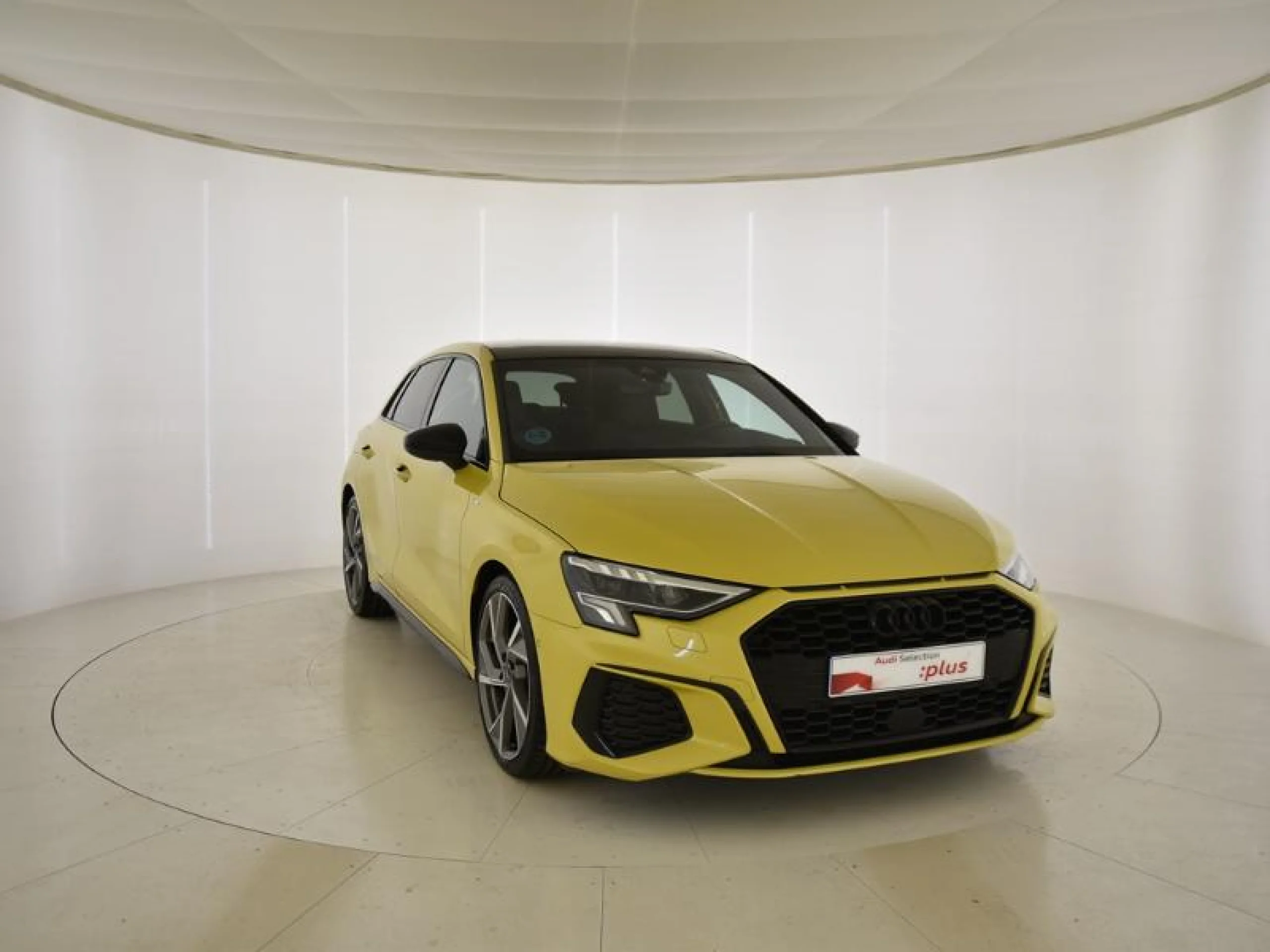 AUDI A3 SPORTBACK BLACK LINE 35 TDI 110KW S TRON - Foto 1