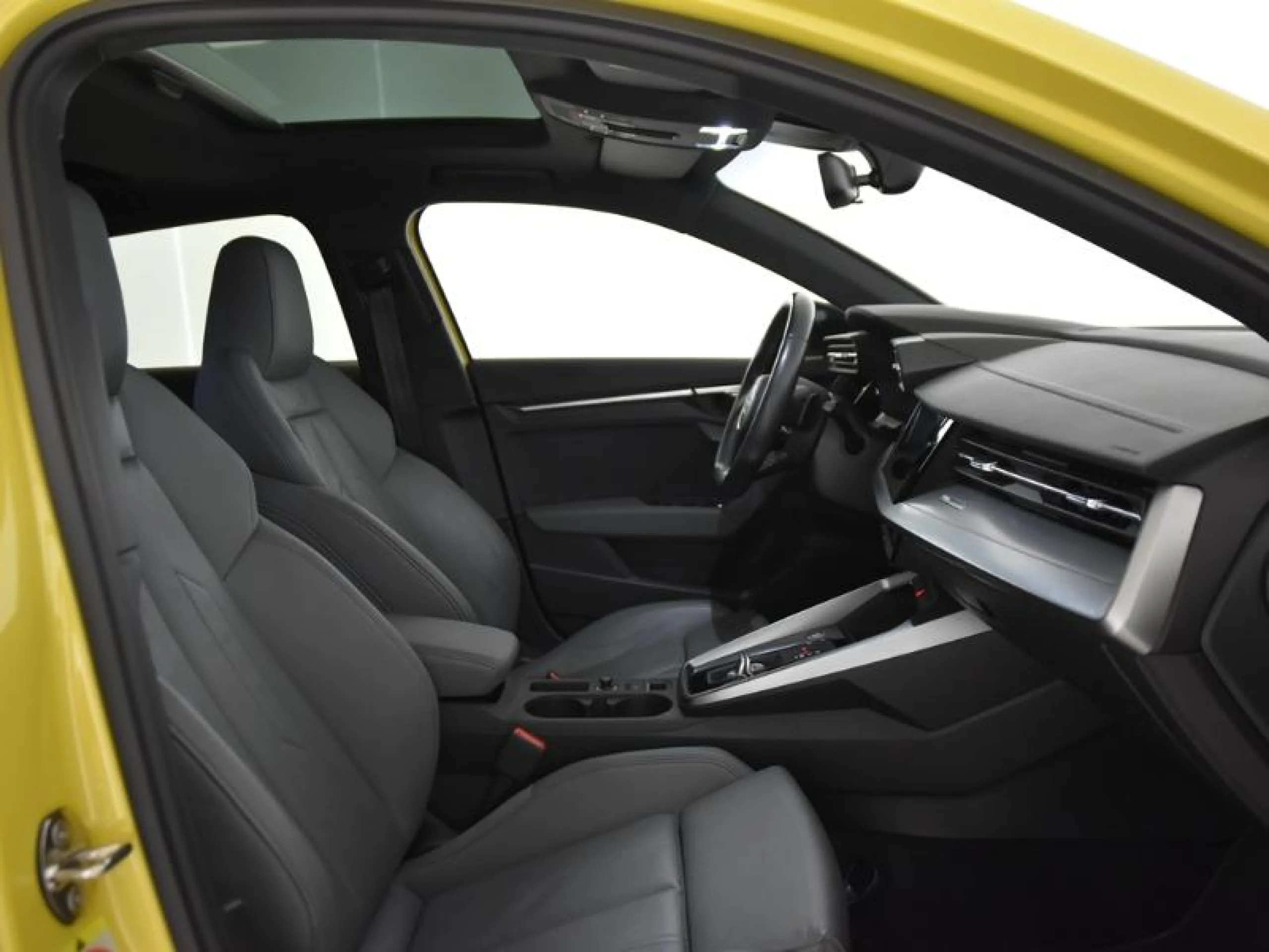 AUDI A3 SPORTBACK BLACK LINE 35 TDI 110KW S TRON - Foto 5