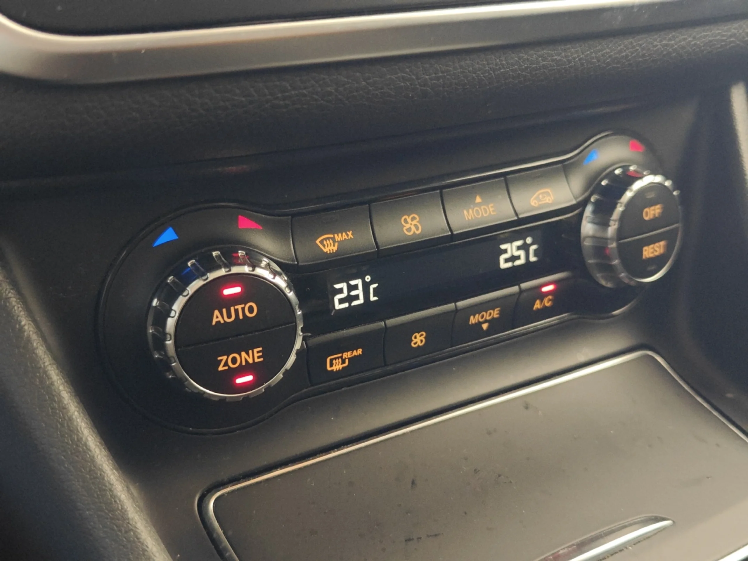 MERCEDES-BENZ Clase cla CLA 200 - Foto 19