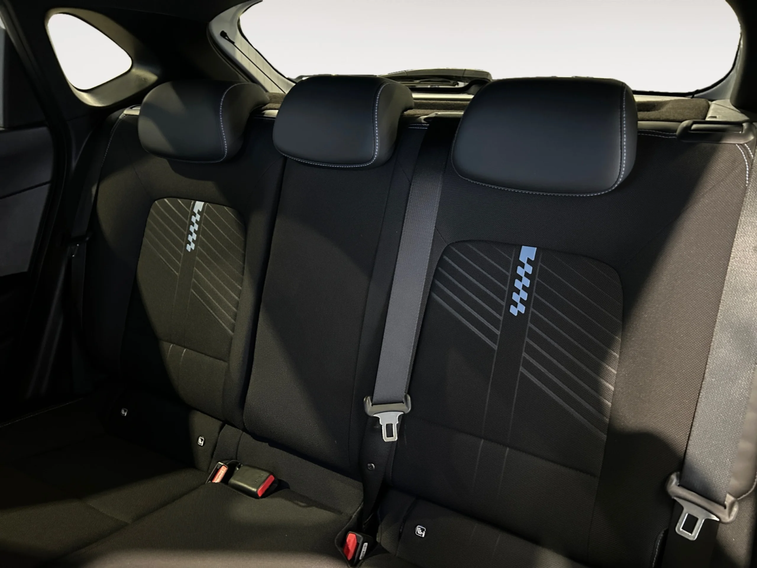 HYUNDAI I20 1.6T N - Foto 5